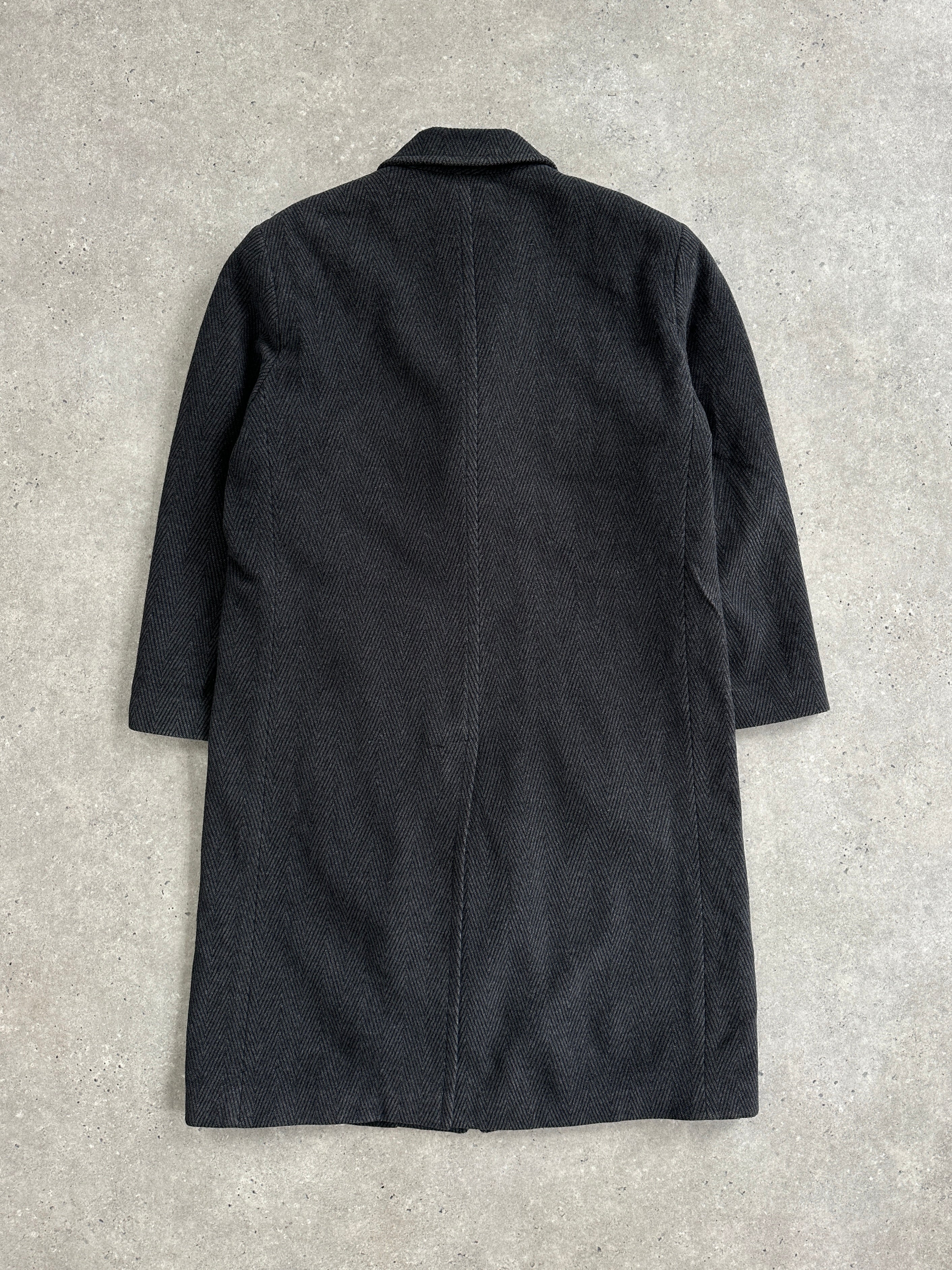 Vintage Italian 1980s wool cashmere herringbone coat, XL size, classic style with a tailored fit and textured fabric.