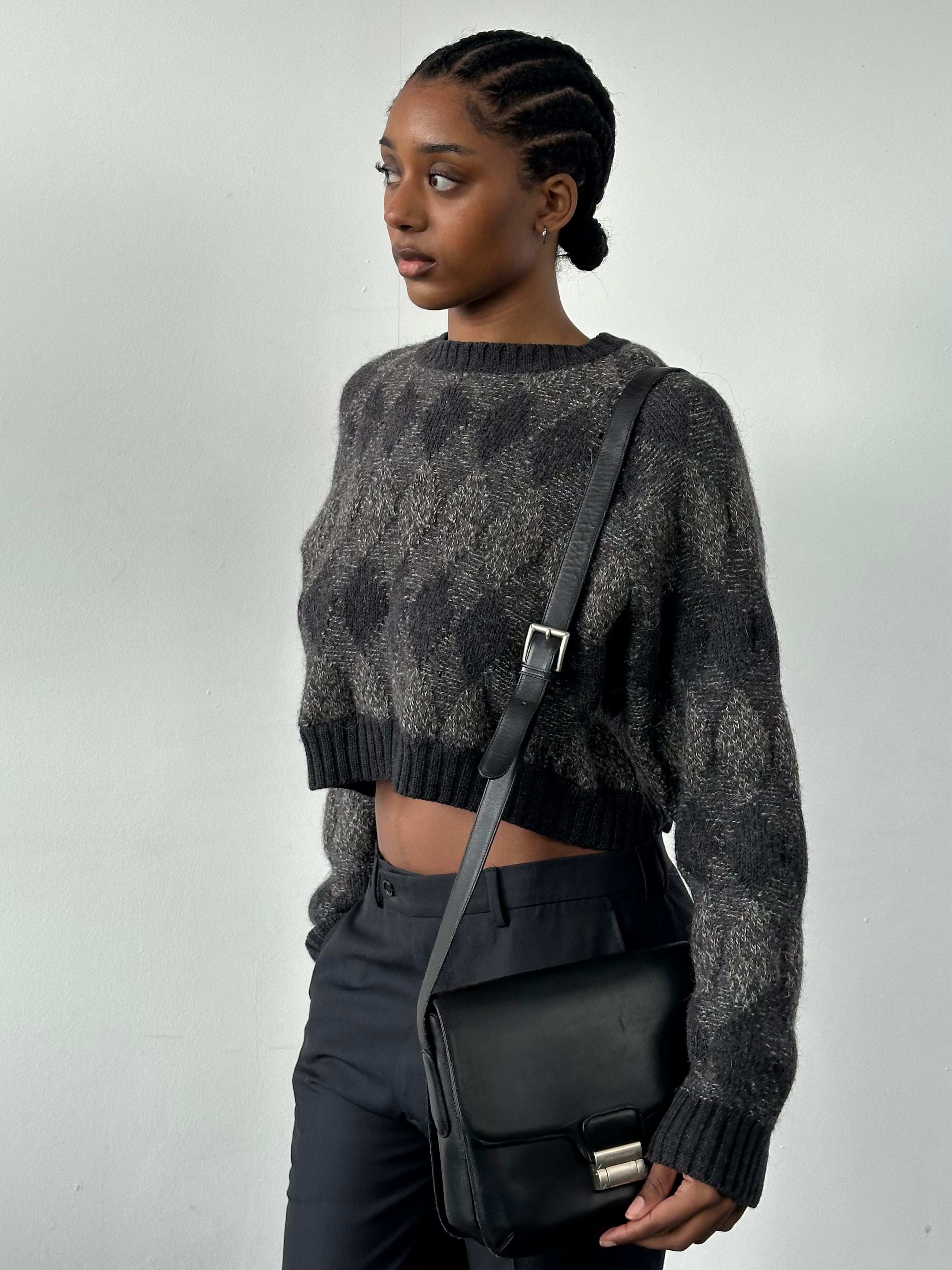 Vintage 1990s wool mohair cropped jumper in size M, featuring a textured knit pattern and classic retro style.