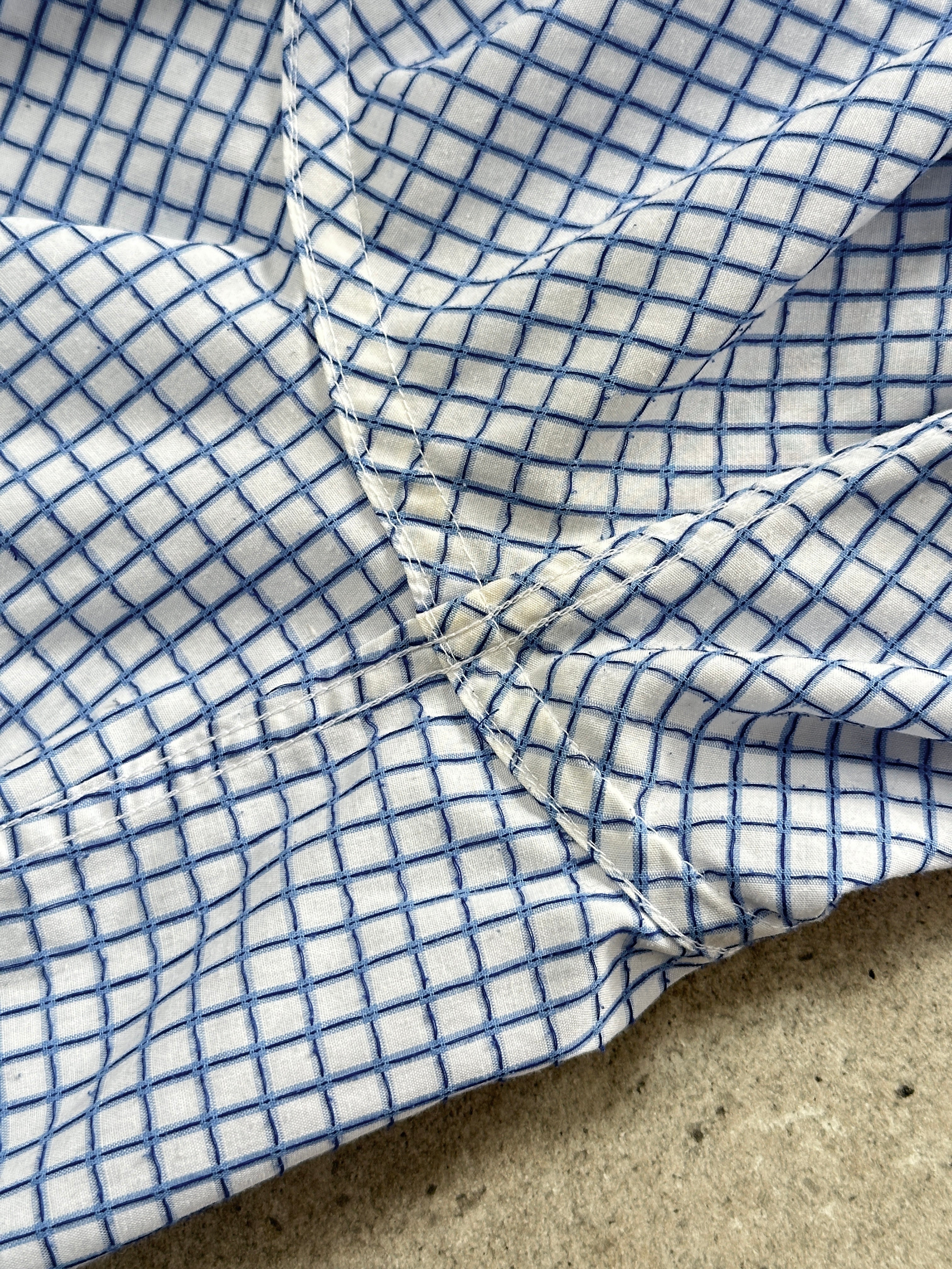 Yves Saint Laurent men's short sleeve cotton check logo shirt in XL, featuring a classic check pattern and YSL branding.