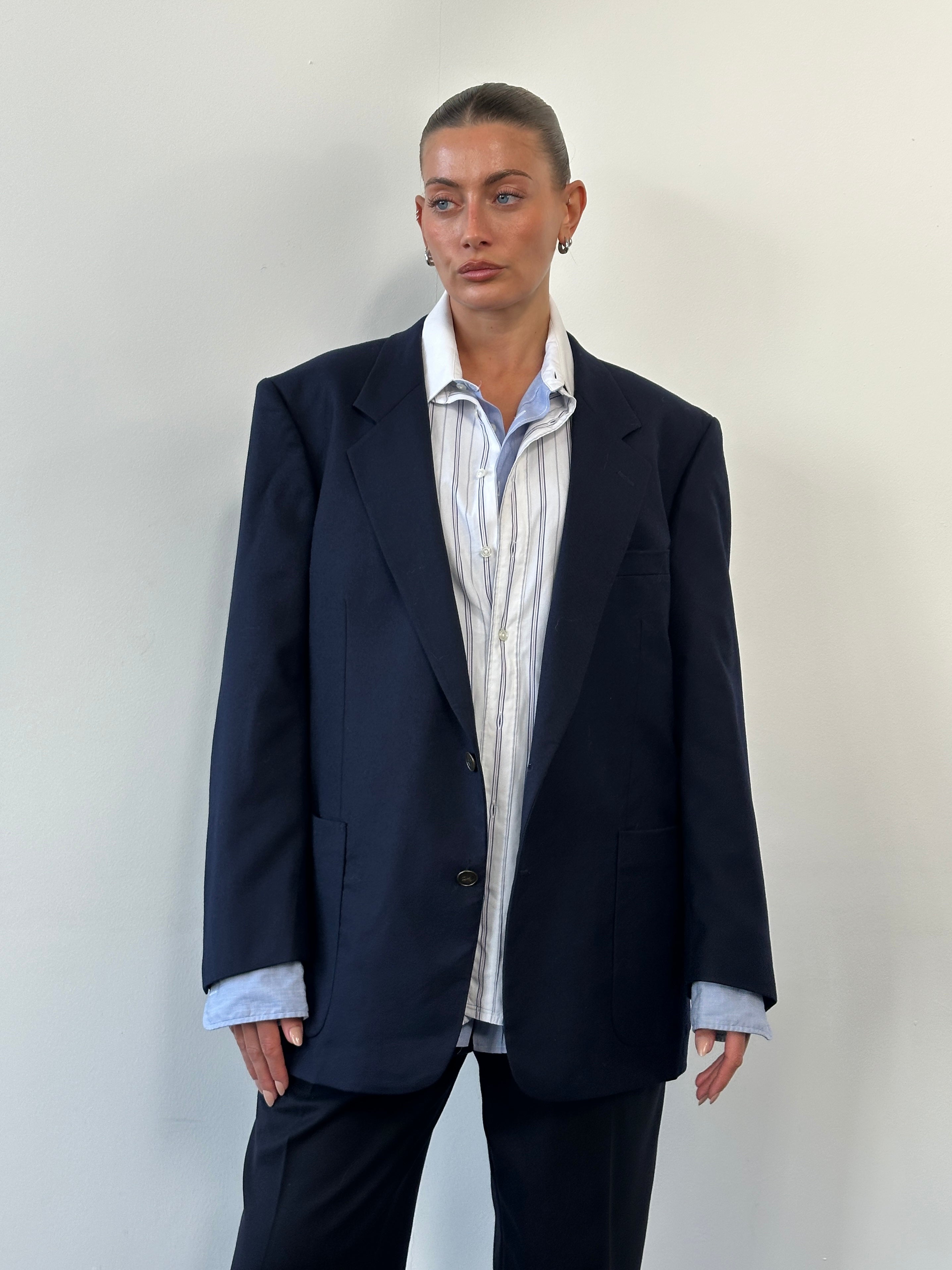 Yves Saint Laurent men's 1990s pure wool bespoke button blazer, size 46R/XL, in classic tailored style with lapel collar.