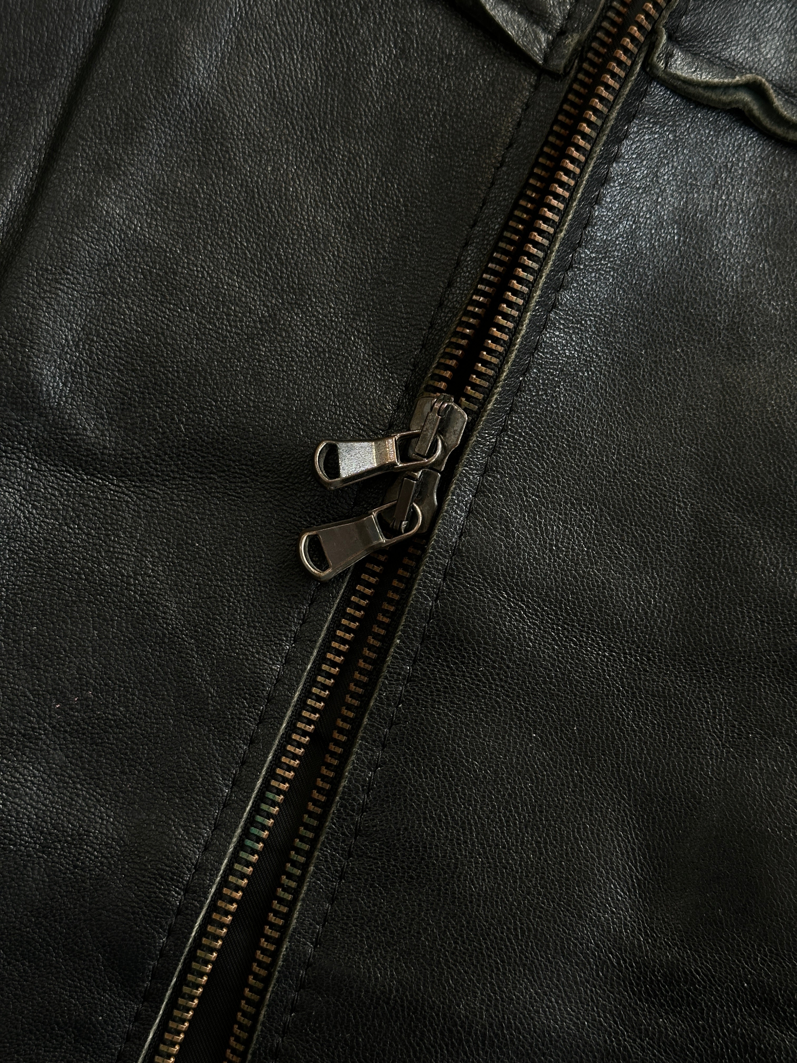 Italian vintage double zip leather jacket for men, stylish brown leather jacket with dual zippers and classic design.