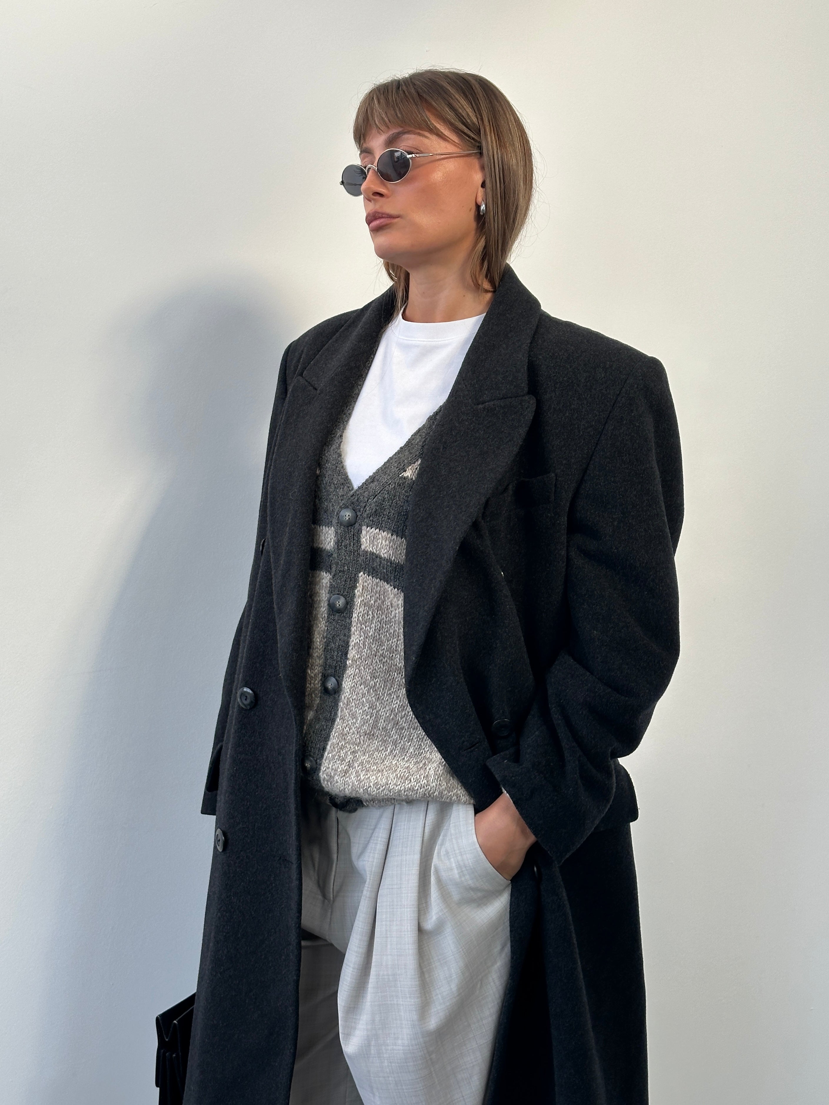Vintage Italian 1980s double-breasted wool coat in XL, showcasing classic design and textured pure wool fabric.