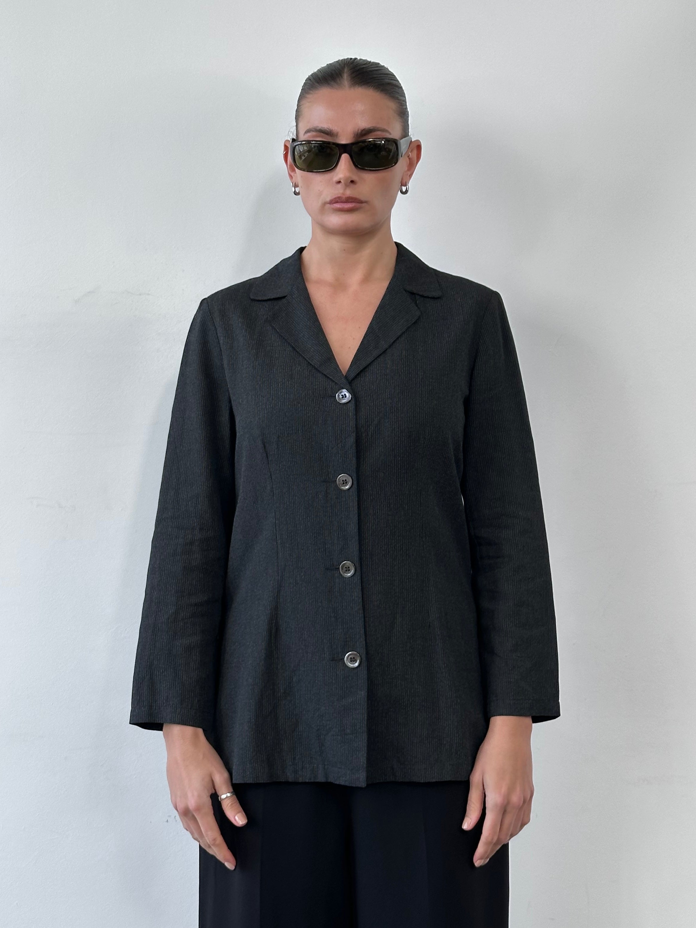 Max & Co unlined single-breasted blazer in size M, tailored fit with notch lapels and front pockets, displayed on a neutral background.