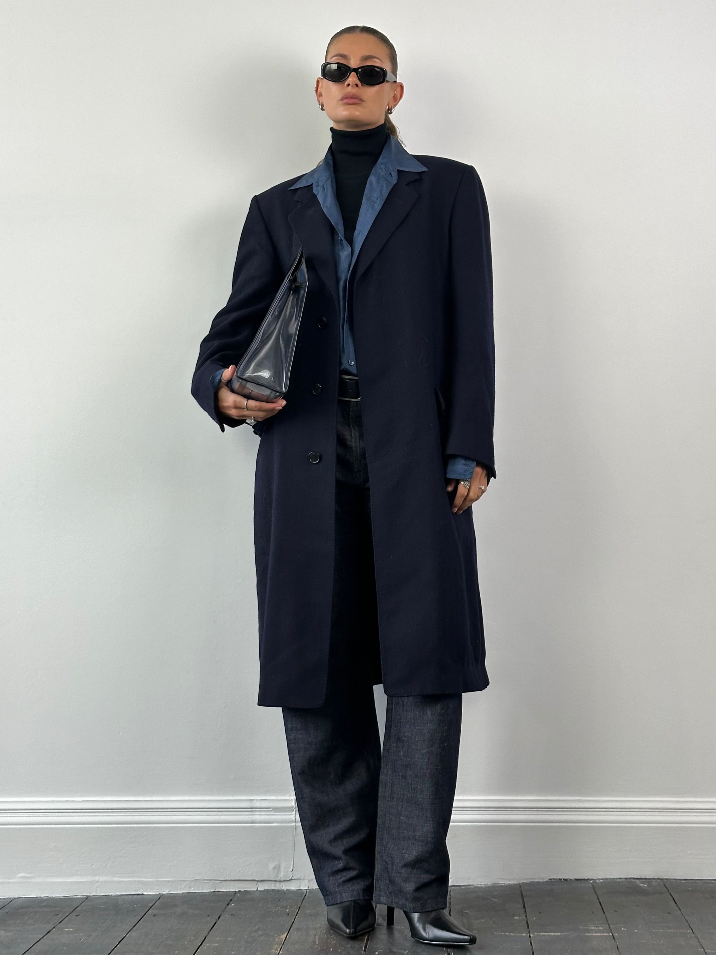 Christian Dior XL pure wool coat with concealed placket, showcasing a tailored, elegant outerwear design.