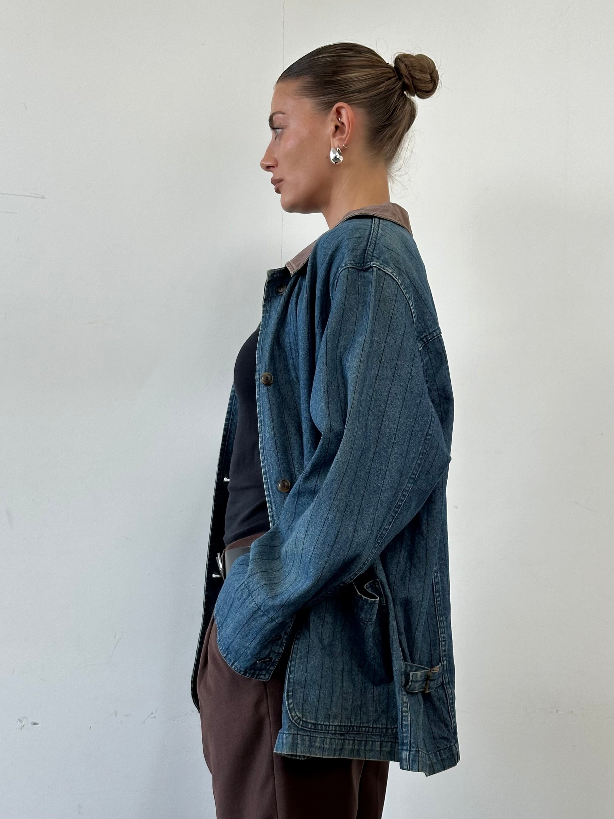Valentino workwear denim pinstripe jacket in XL, featuring classic design and tailored fit, displayed on a neutral background.