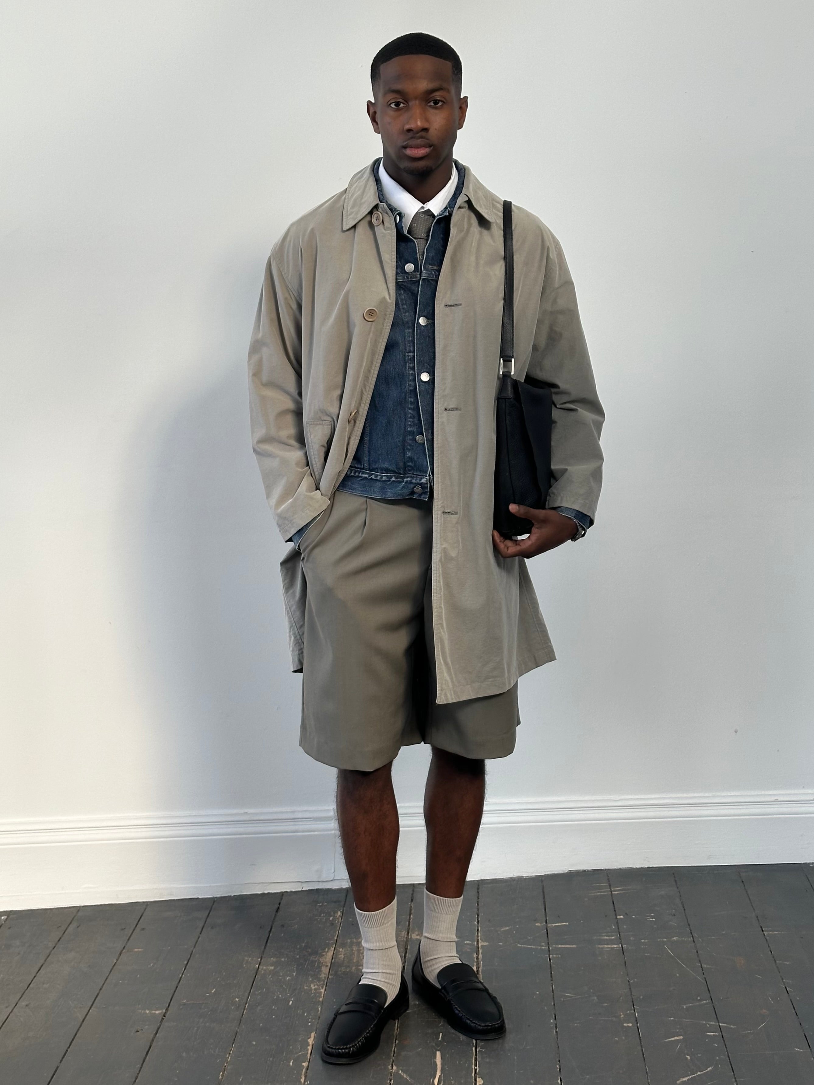 Hugo Boss 2000s Single Breasted Trench Coat - M/L