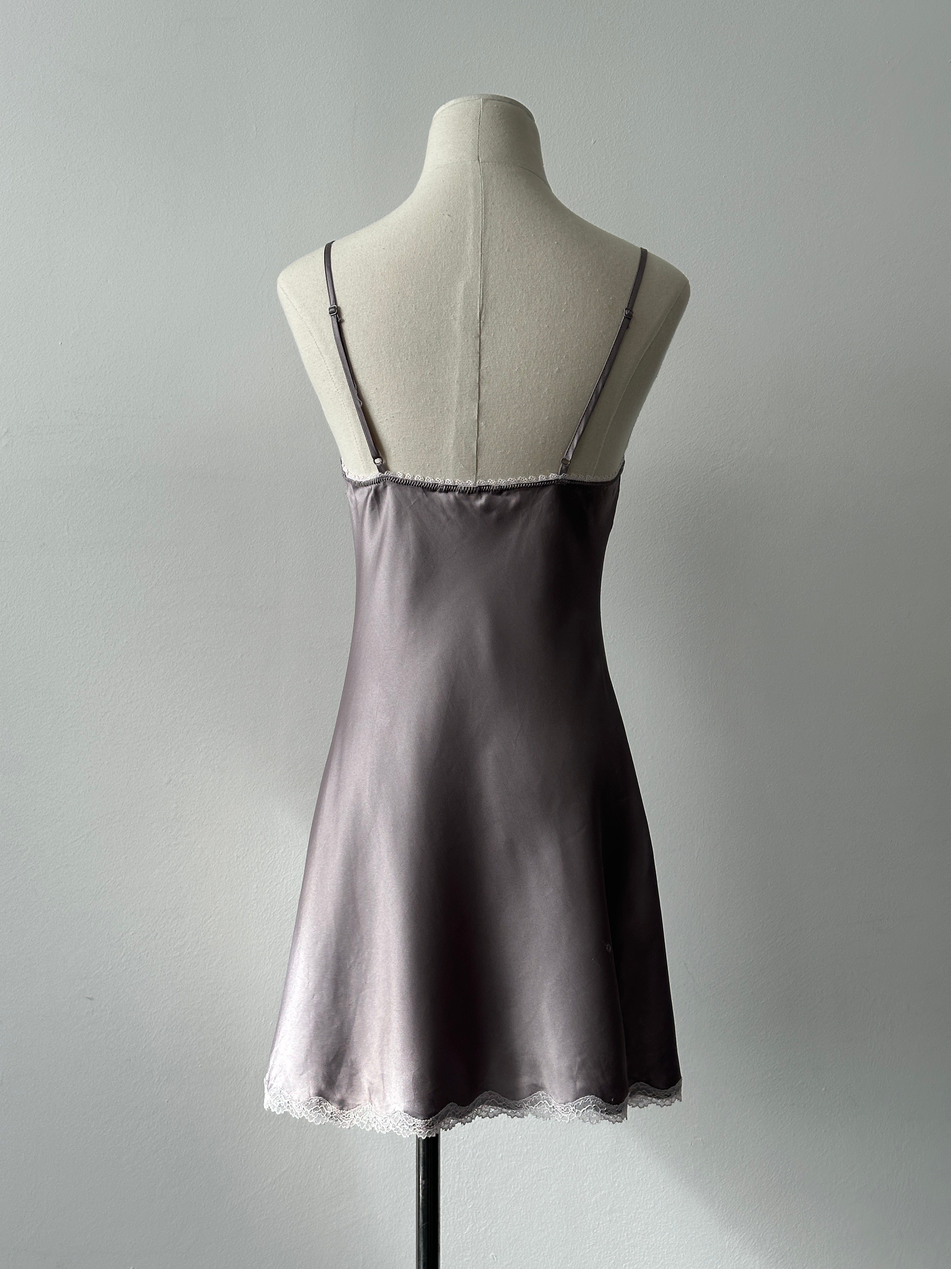 Victoria Secret 2000s Sleeveless Lace Mini Slip Dress - XS-S