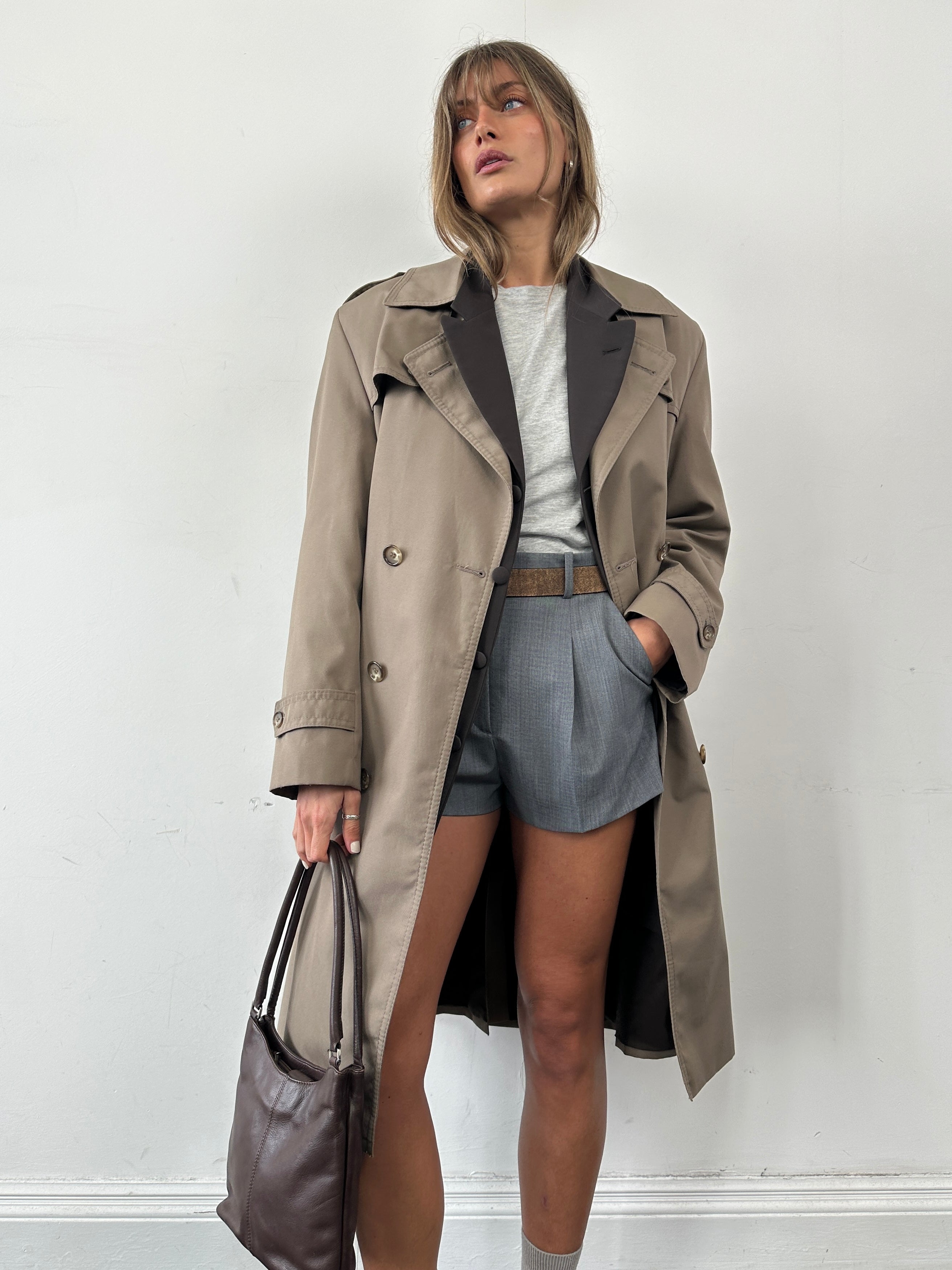 St Michael cotton double-breasted belted trench coat in size L/XL, featuring classic design and shoulder epaulets.