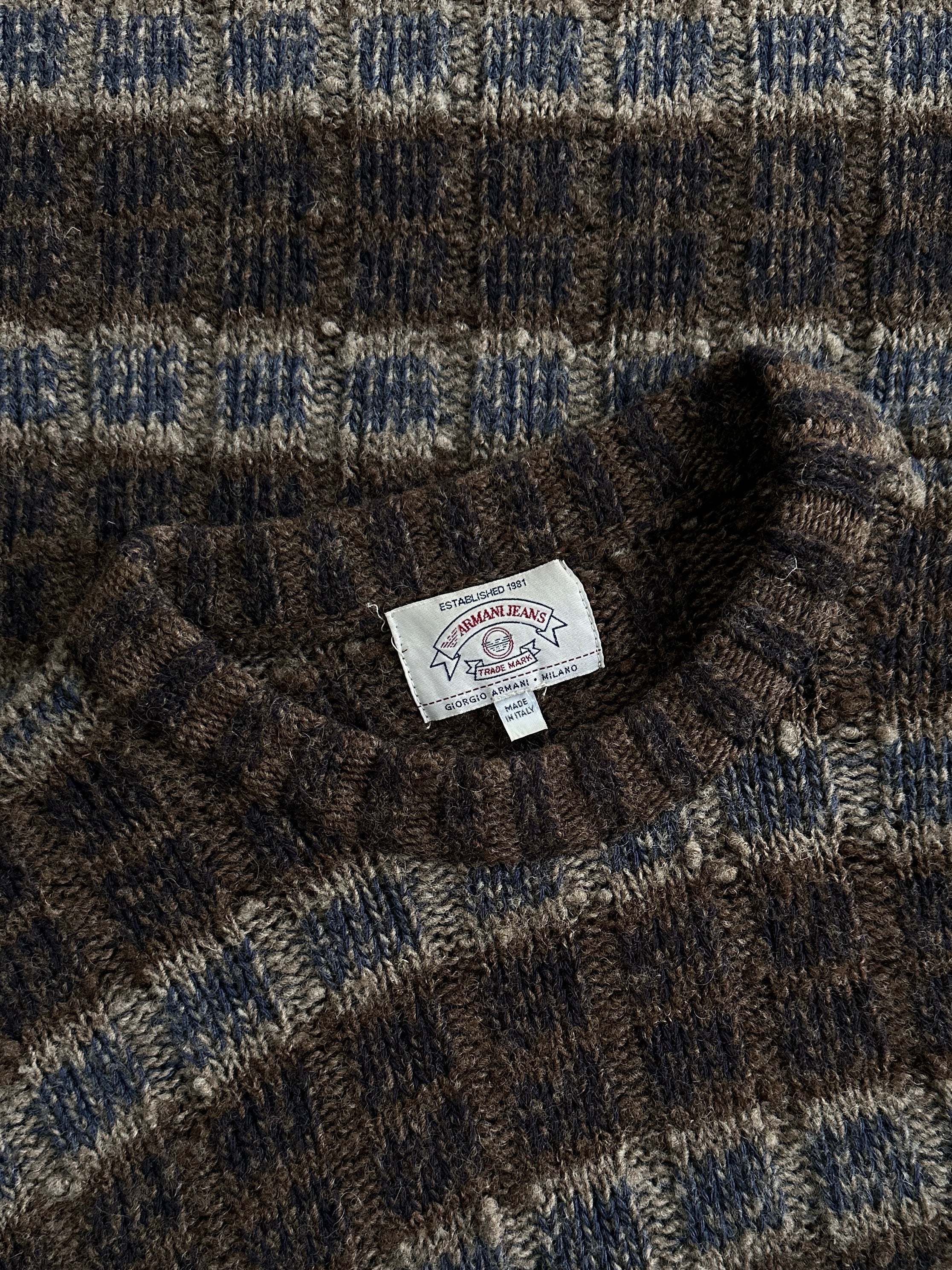 Armani Jeans 1990s wool check knitted jumper in XL, featuring a classic plaid pattern and cozy knit texture.