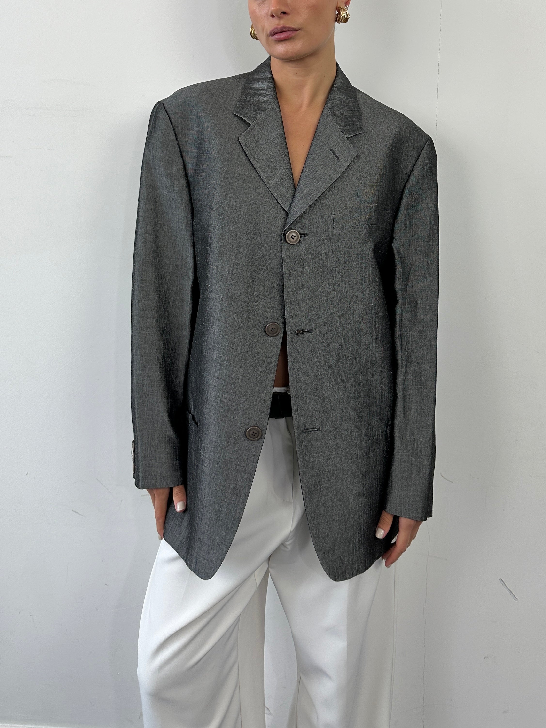 Versace Versus single-breasted blazer in size L, stylish men's blazer with a tailored fit and classic design.