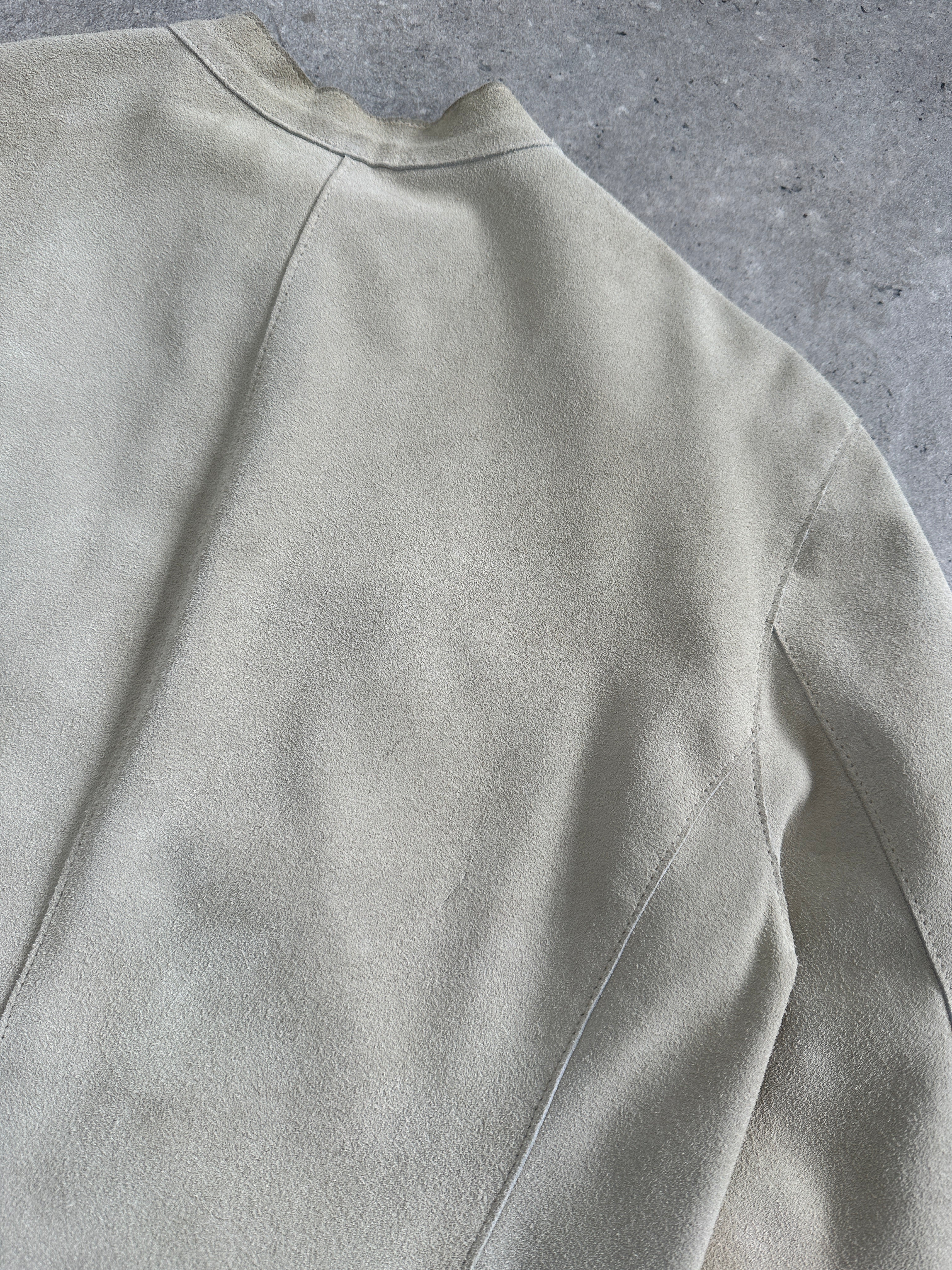 Armani Jeans fitted suede jacket in XS/S, featuring a stylish design with a smooth texture and classic collar.