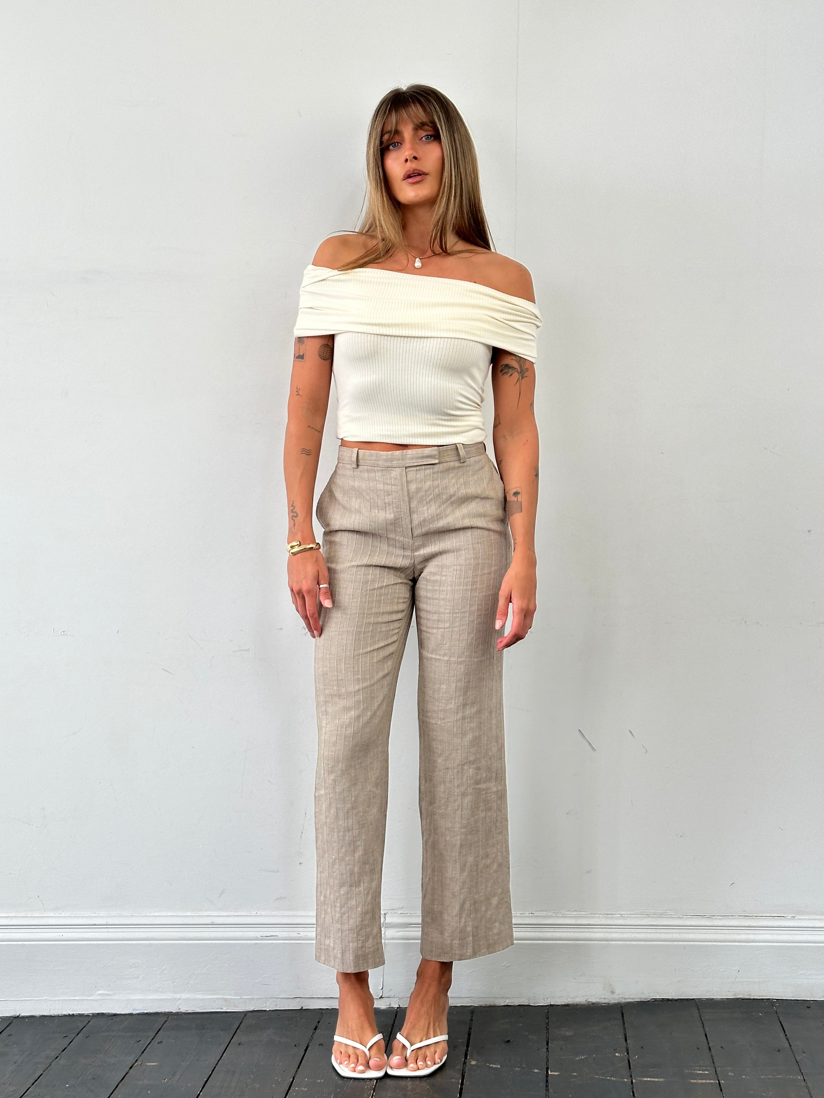 Armani Collezioni cotton linen striped mid-rise straight-leg trousers in size W26, featuring a classic tailored fit.