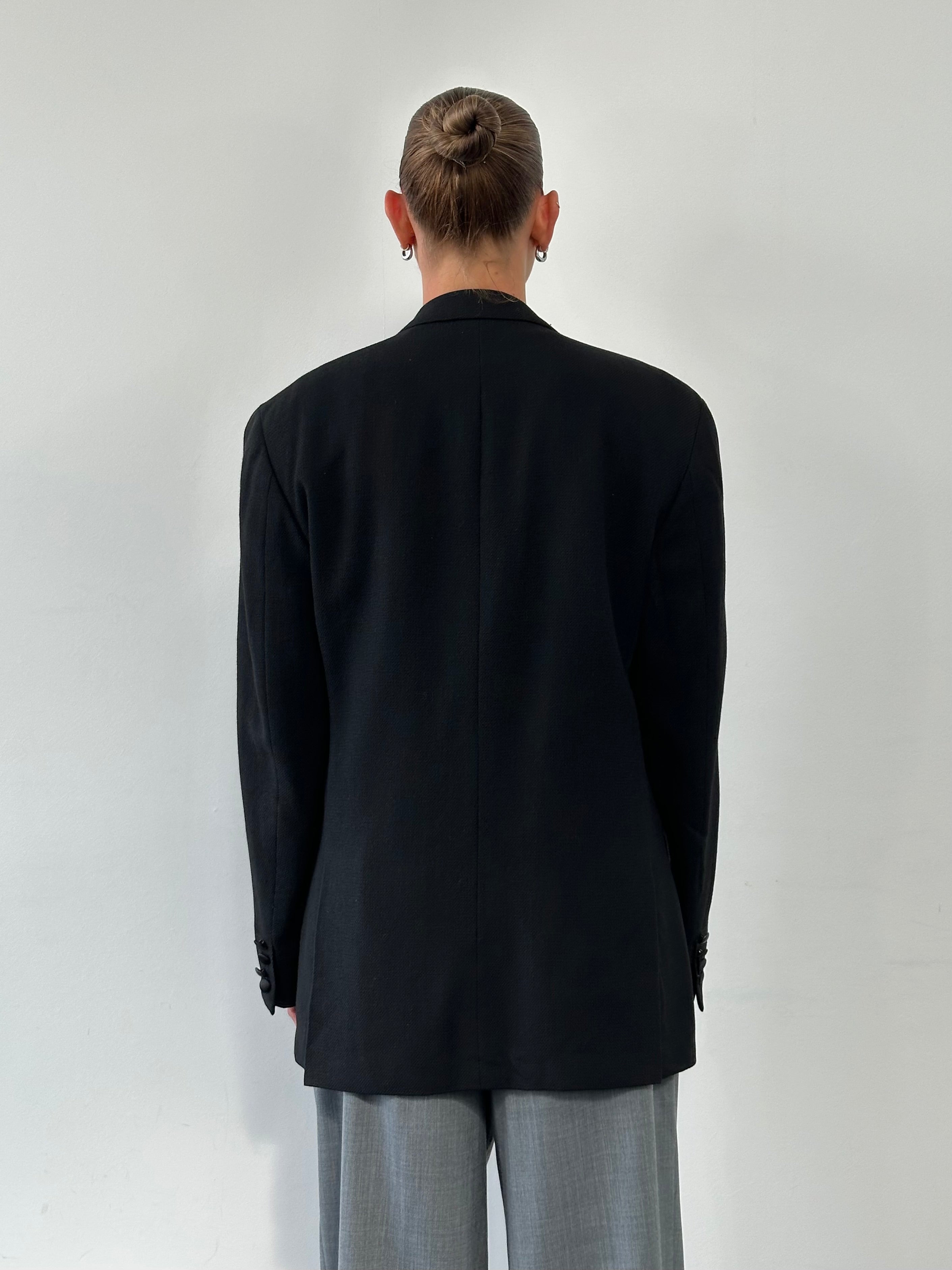 Yves Saint Laurent Pour Homme 1990s wool woven single-breasted blazer, size 42R/L, in classic tailored style.