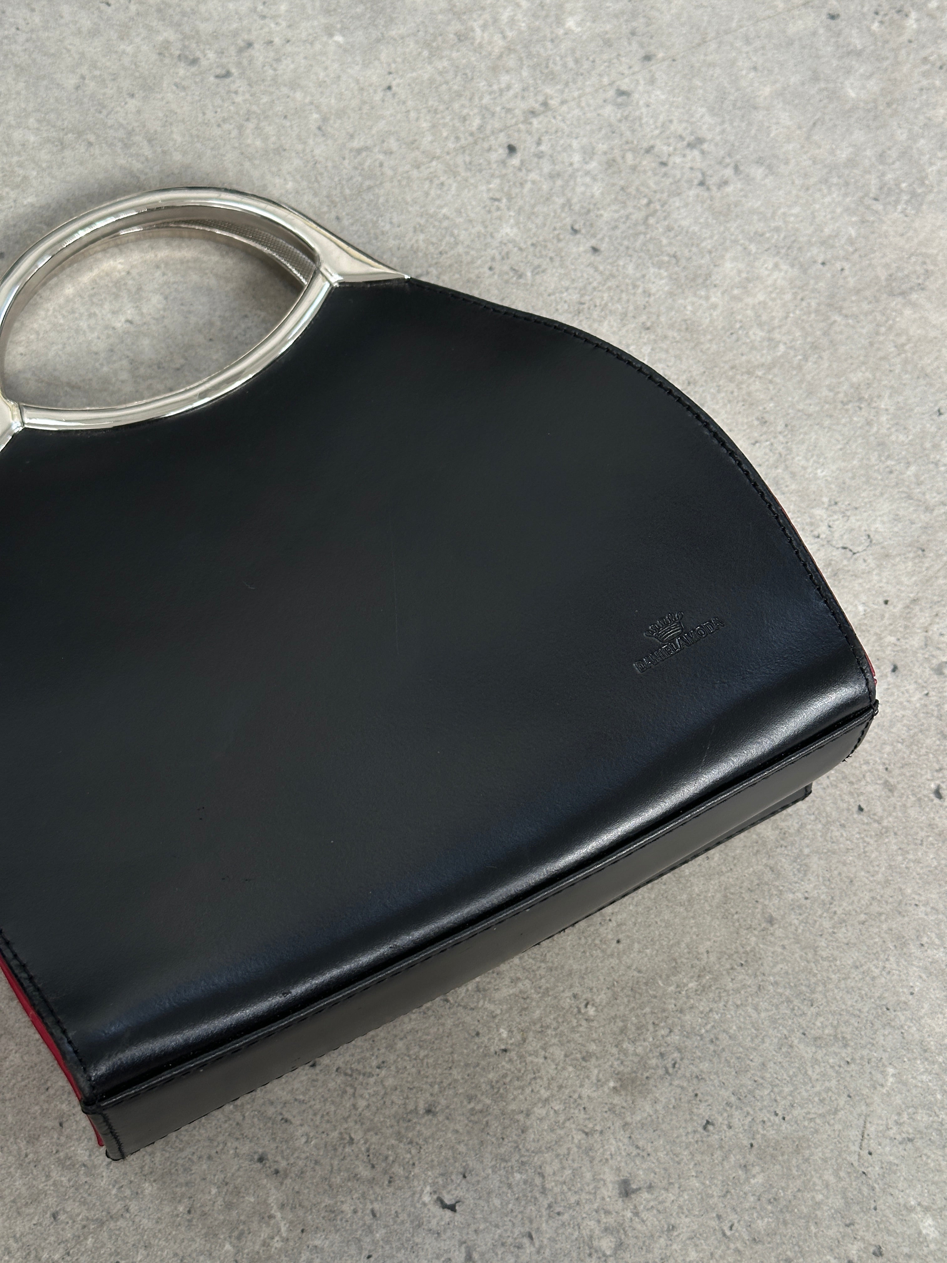 Italian Vintage 2000s Leather Hand Bag
