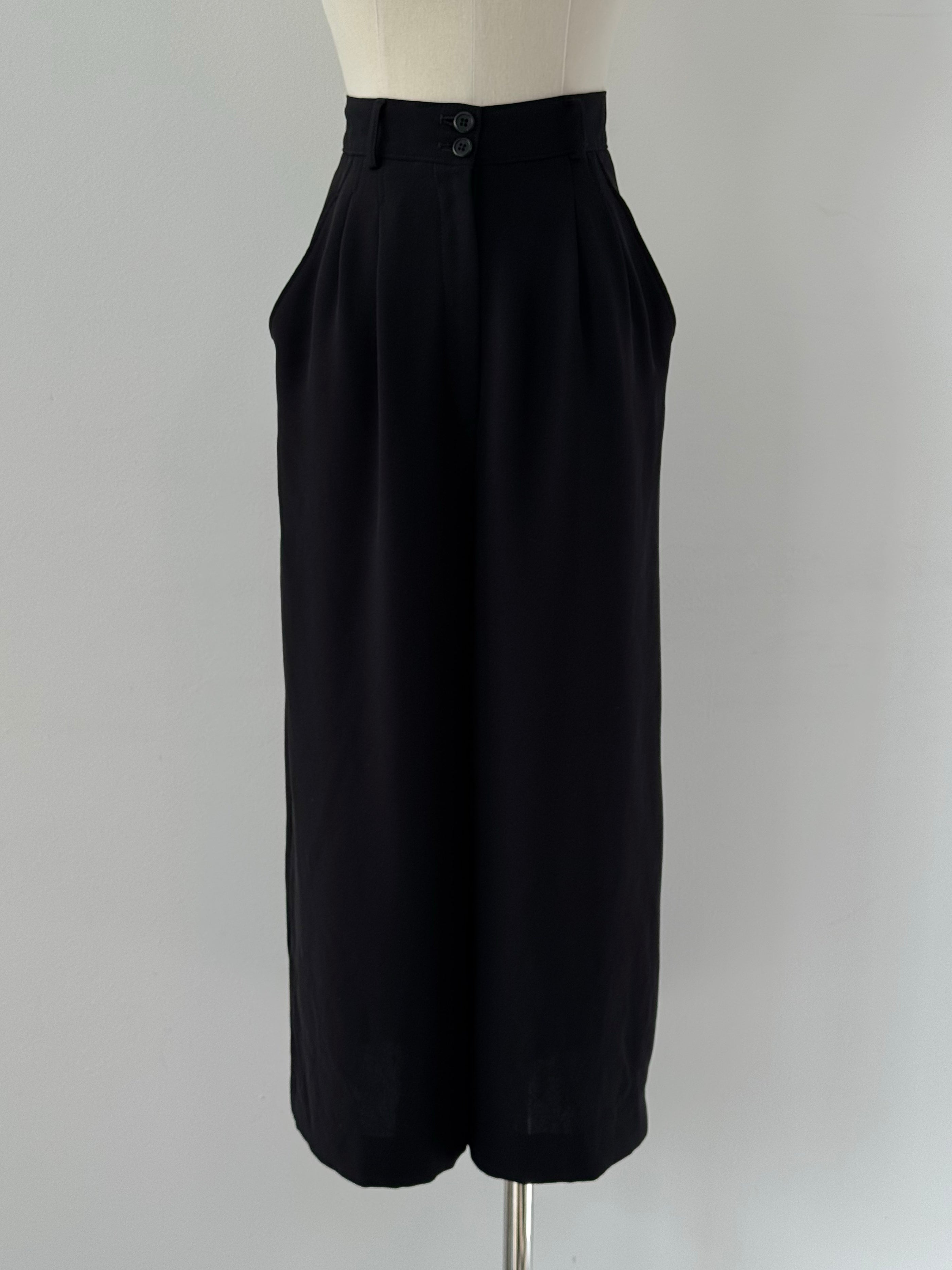 Japanese Vintage 1990s High Waist Wide Leg Culottes - W23