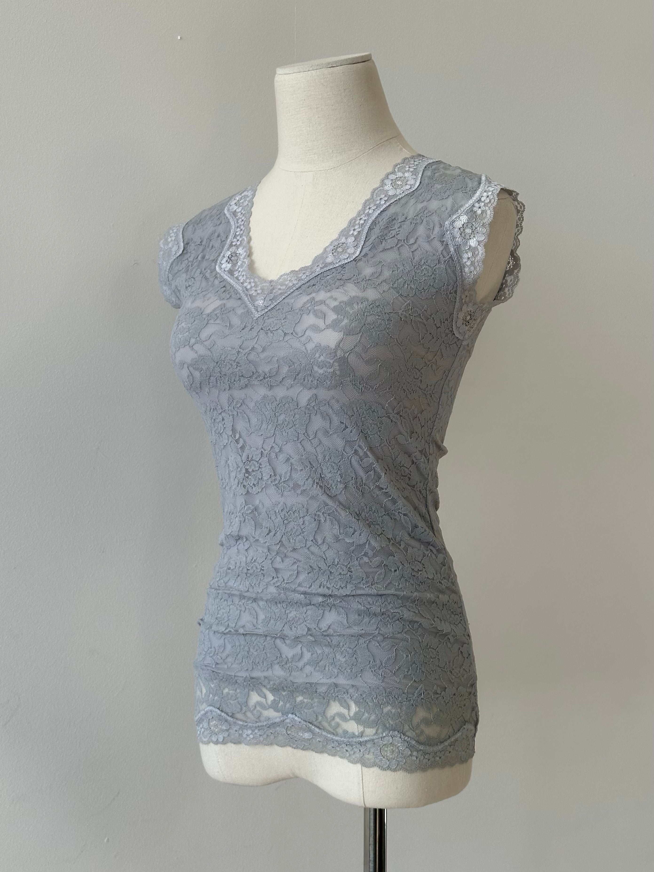 Vintage 1990s V Neck Lace Top - XS-S