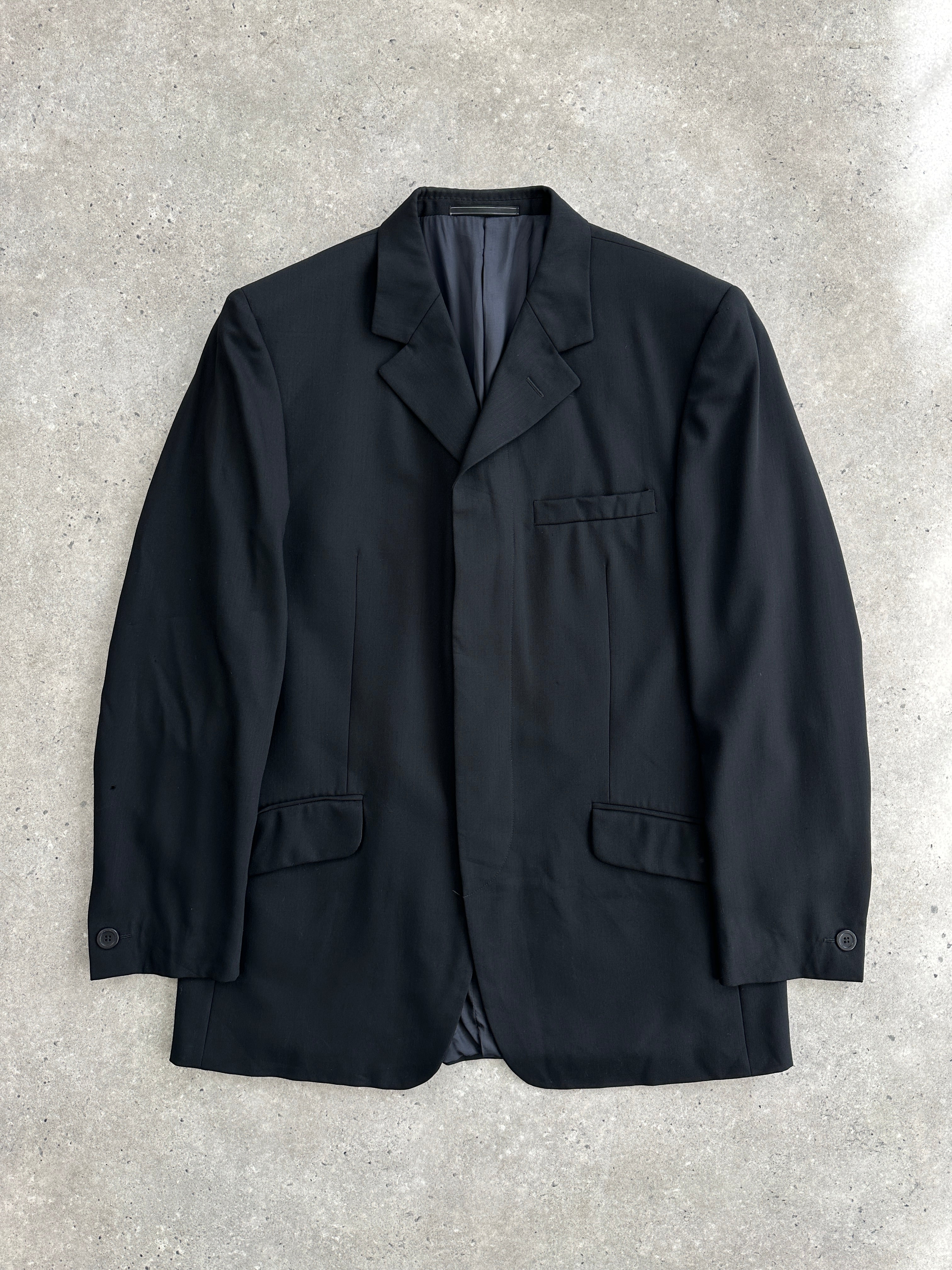 Versace Classic V2 90s pure wool blazer with concealed placket in size 42R/L, featuring a tailored fit and elegant design.