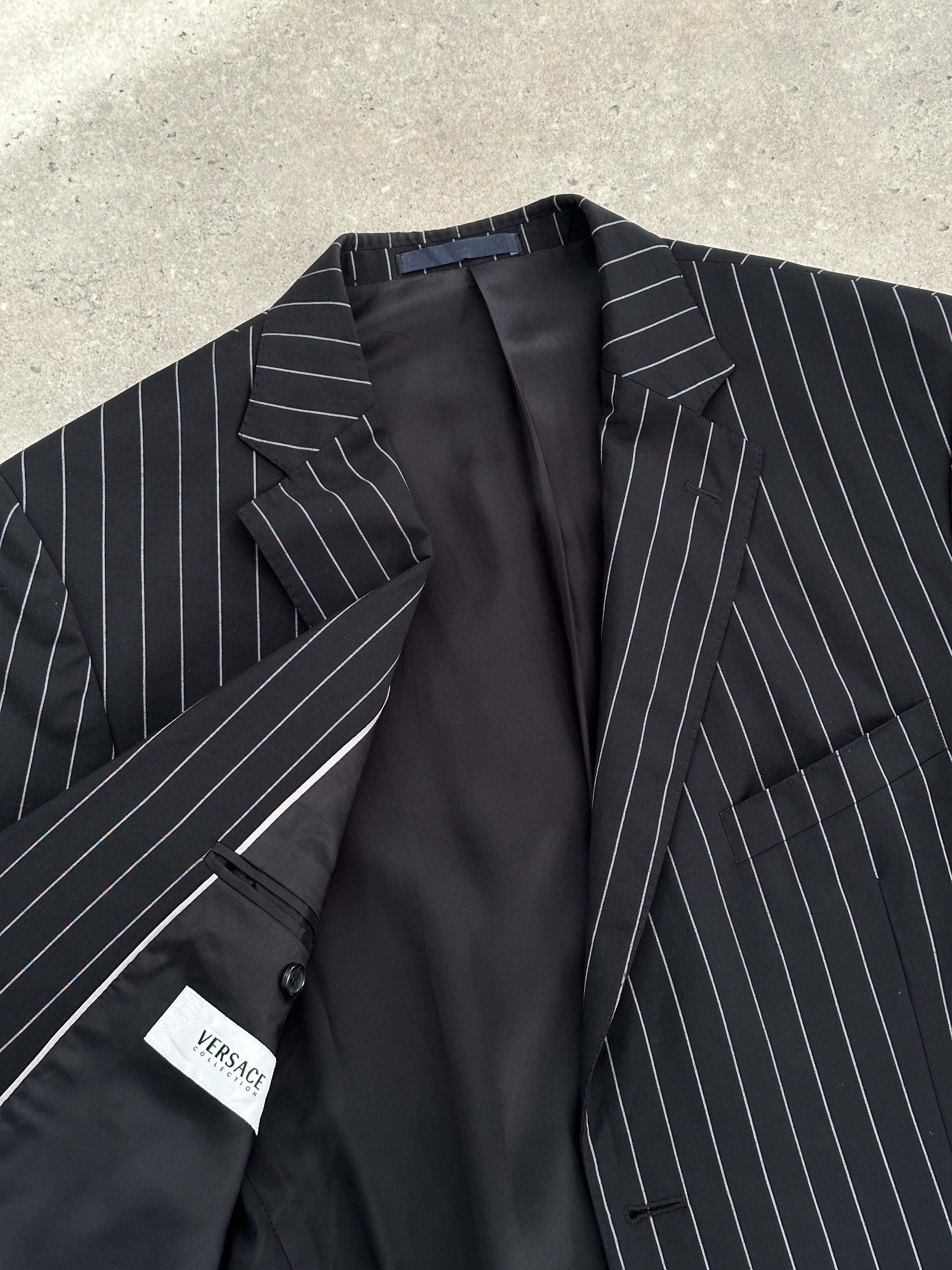 Versace collection stripe pure wool single-breasted blazer in size 48R/XL, featuring classic design and tailored fit.