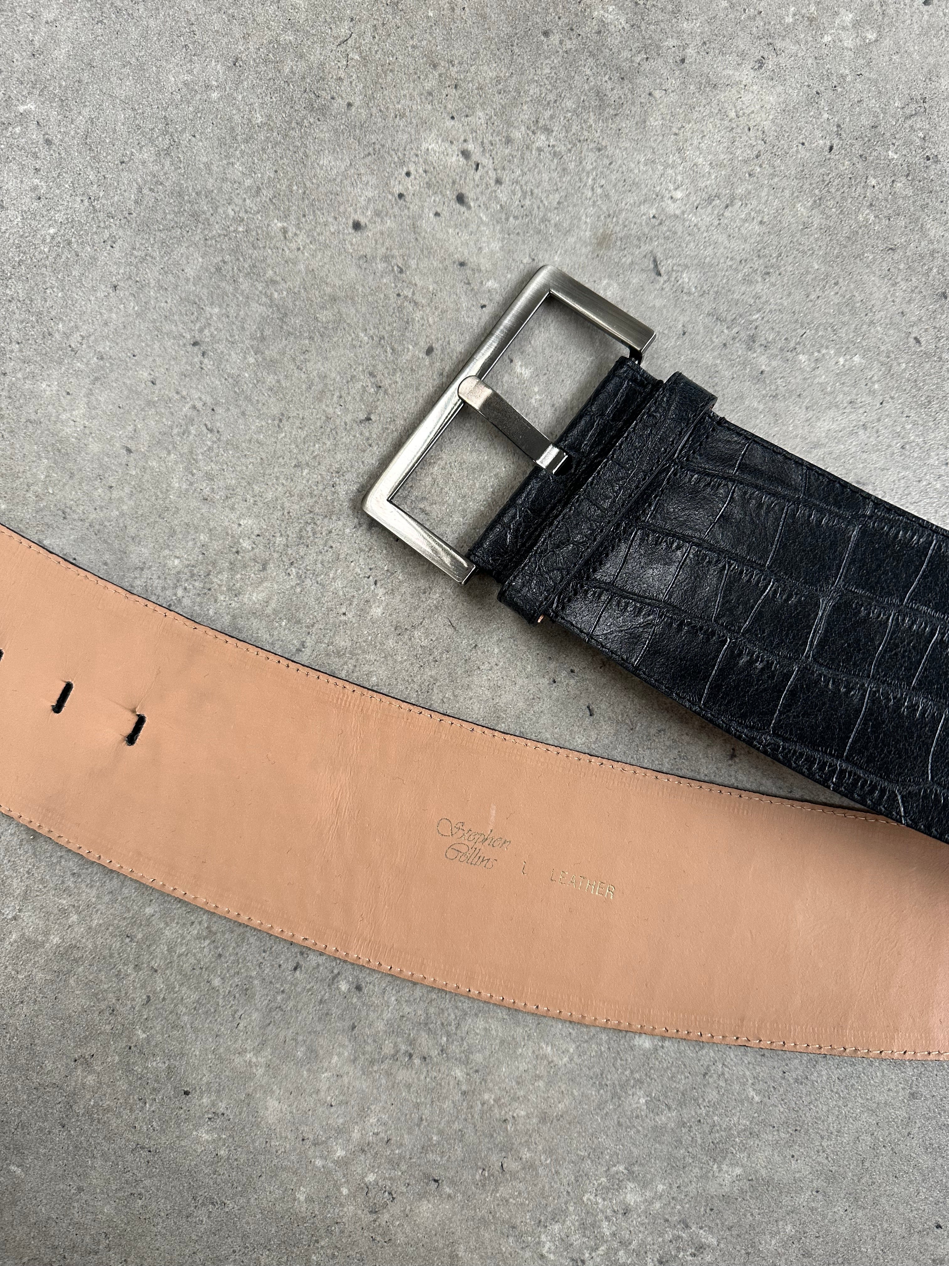 Vintage 1990s square buckle leather chunky belt in natural brown with adjustable W34-36 size.