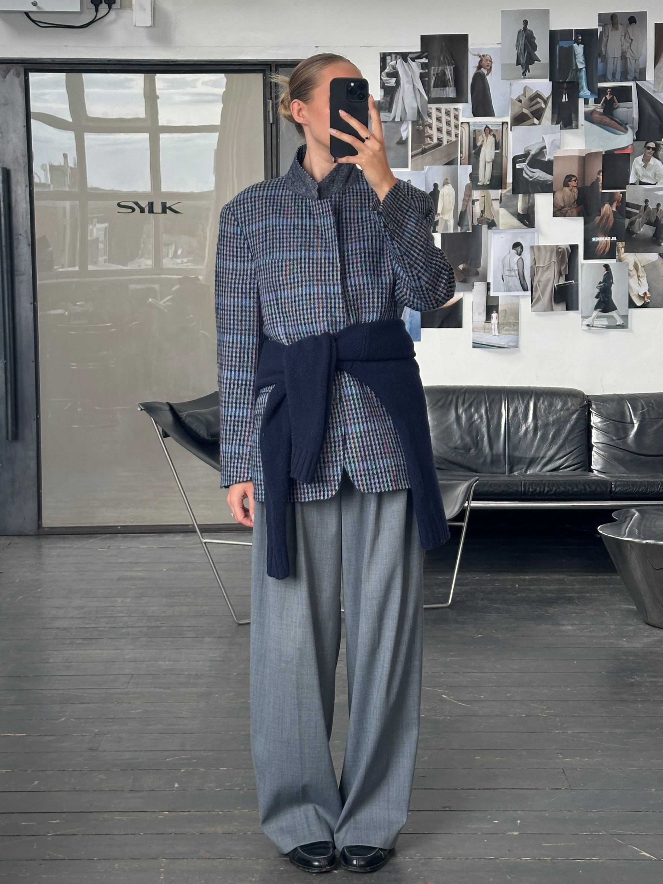 Christian Dior Monsieur 1990s brushed wool houndstooth blazer in size 42R/XL, featuring classic tailored design and houndstooth pattern.