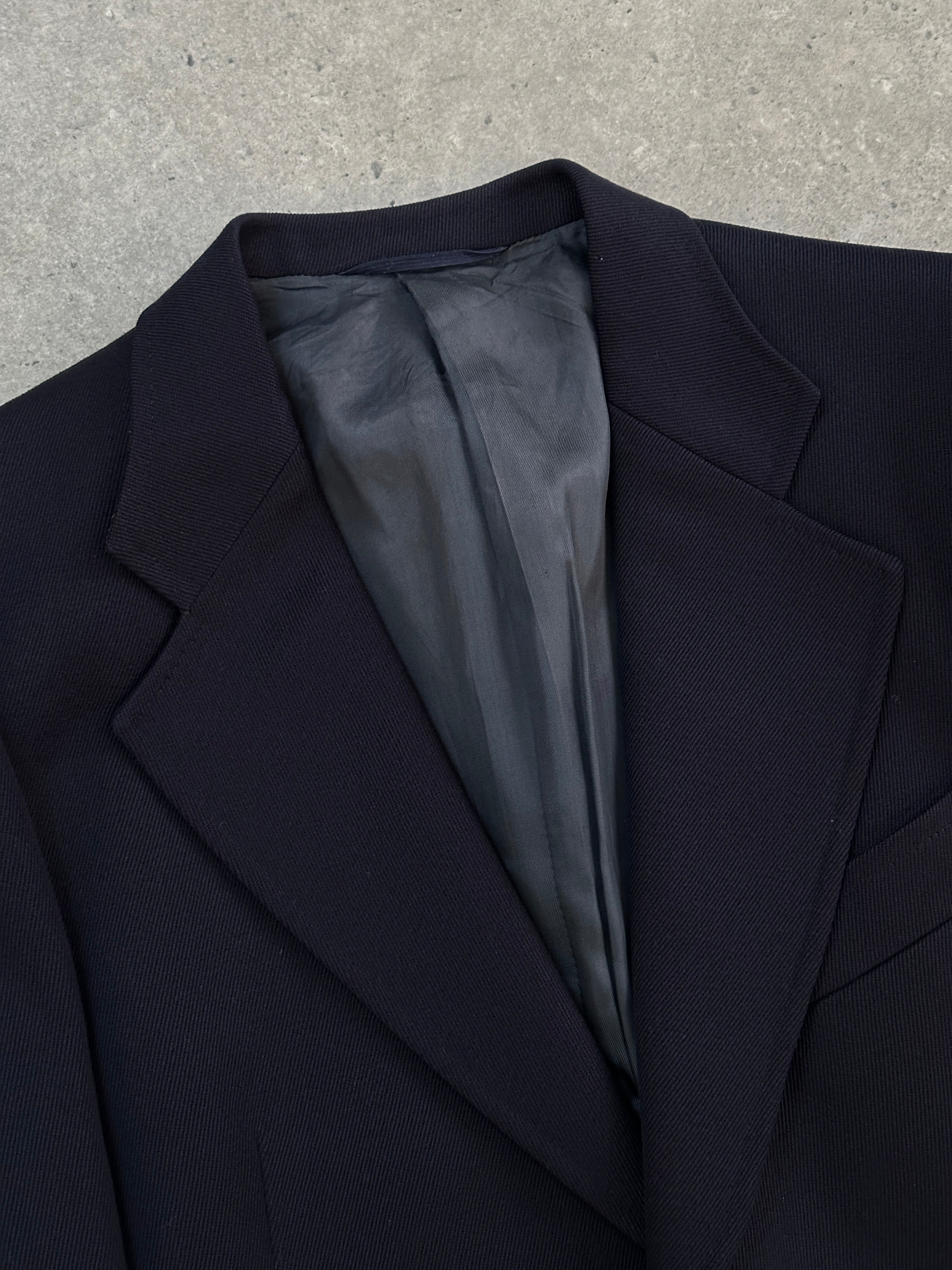 Vintage 90s Italian pure wool single-breasted blazer, size 38R/M, classic tailored fit with lapel collar and button closure.