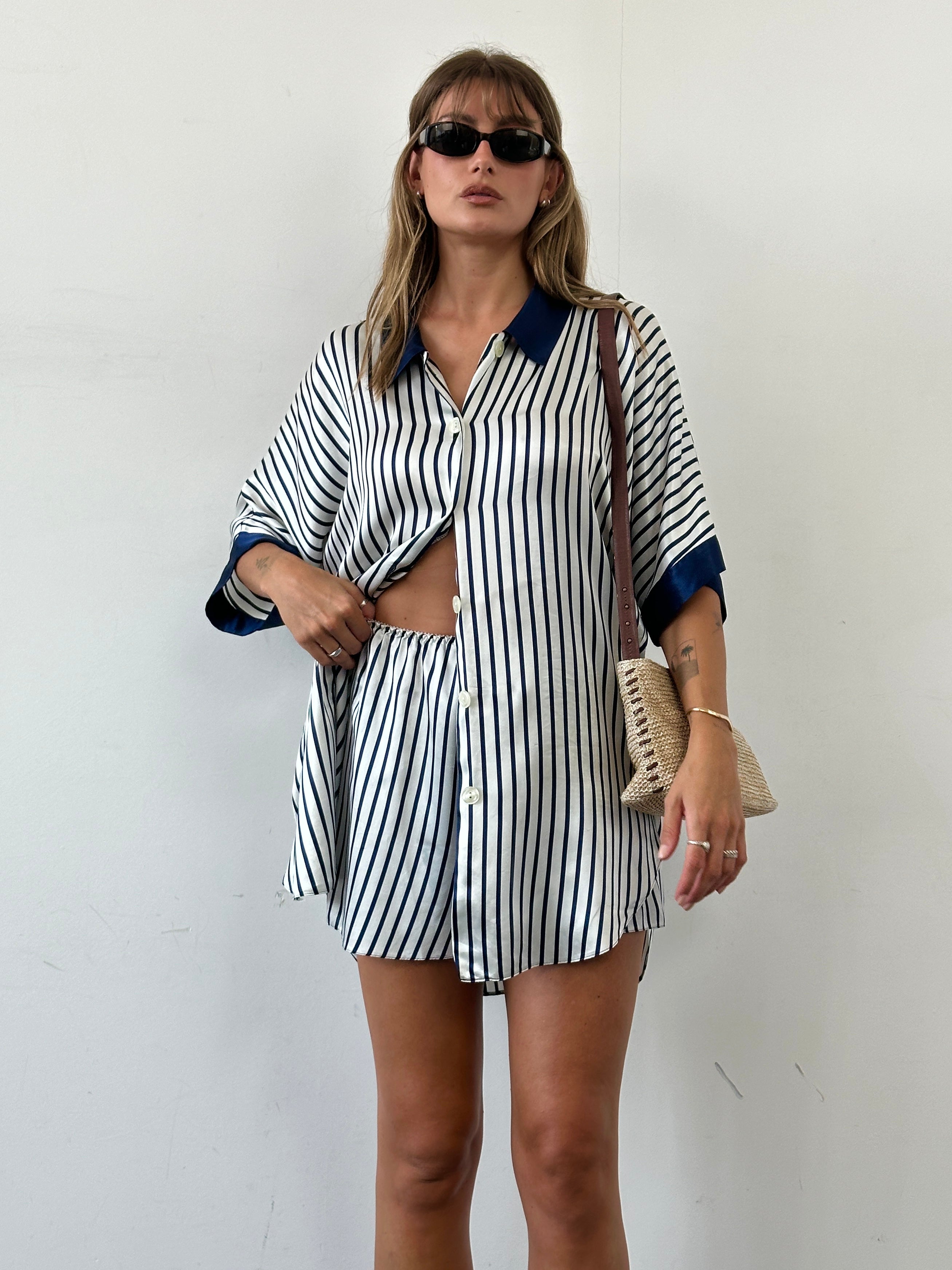 St Michael satin stripe two-piece shirt and shorts set, M/L size, featuring a classic shirt with matching shorts in a vintage style.