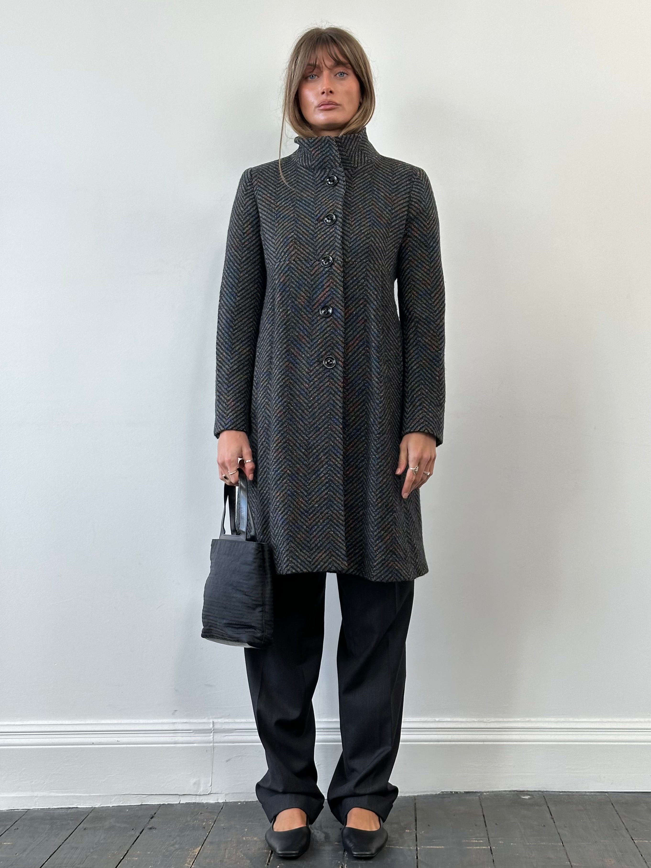 Max Mara wool and cashmere herringbone single-breasted coat in S/M size, shown on a model with a classic collar and tailored fit.