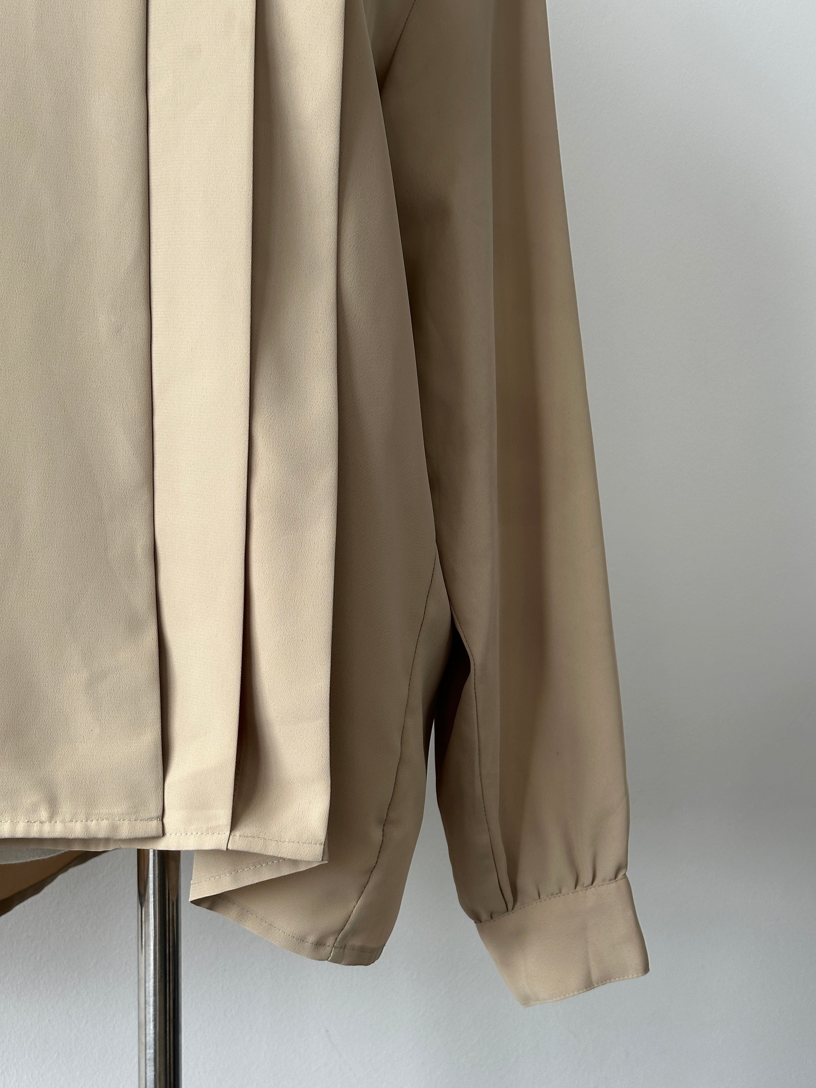 Vintage 1980s High Neck Pleated Shirt - M-L