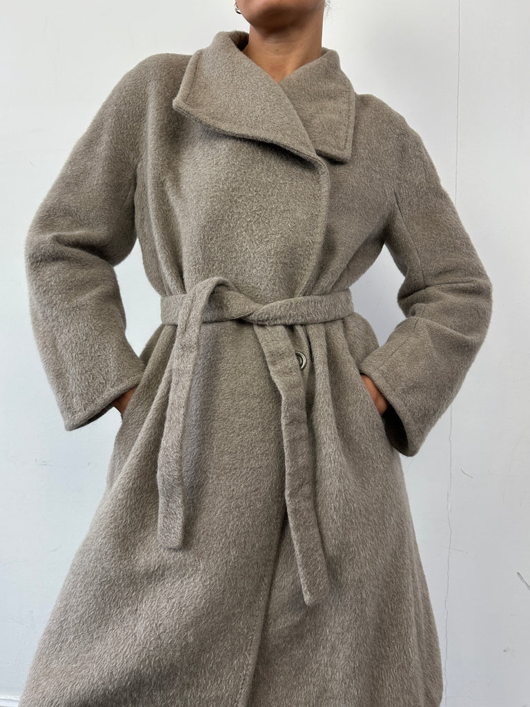 Max Mara Alpaca Wool Single Breasted Belted Coat - S/M - SYLK