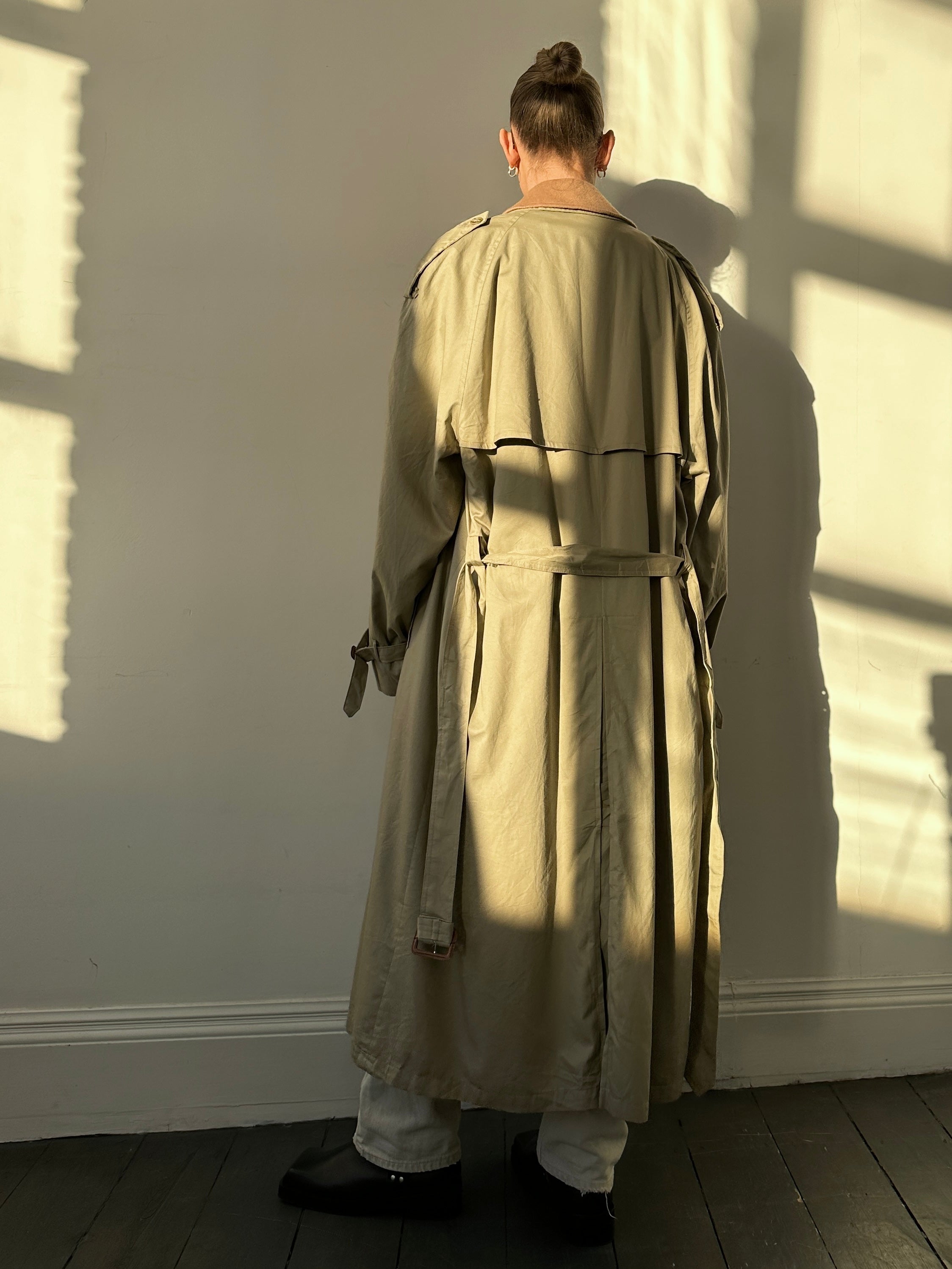 Christian Dior double-breasted pure cotton floor-length trench coat in XXL, featuring classic design and tailored fit.