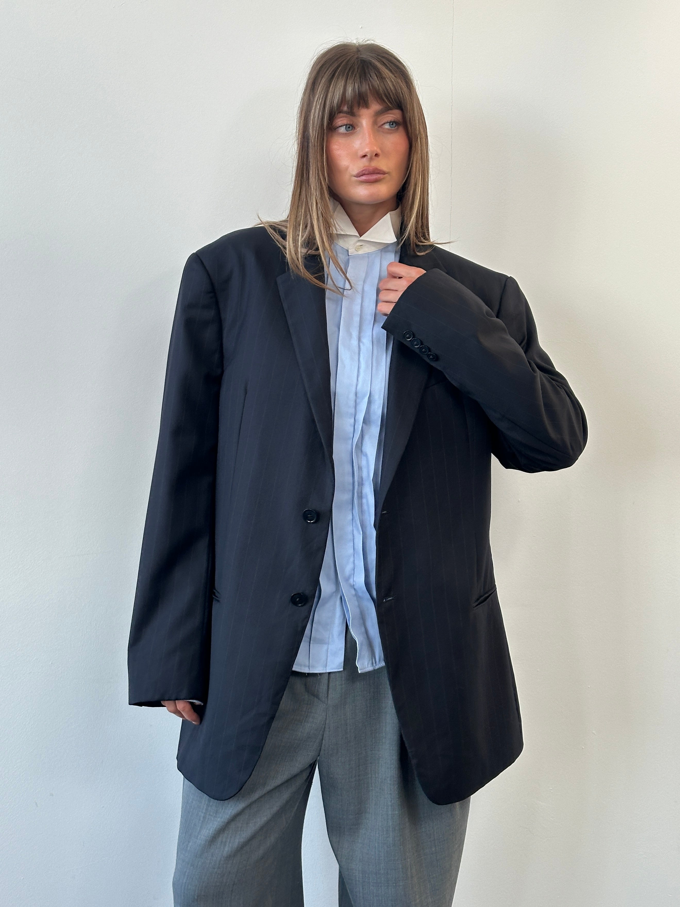 Armani Collezioni 2000s pure wool striped single-breasted blazer, size 44L/XXL, featuring classic tailored design and bold stripe pattern.