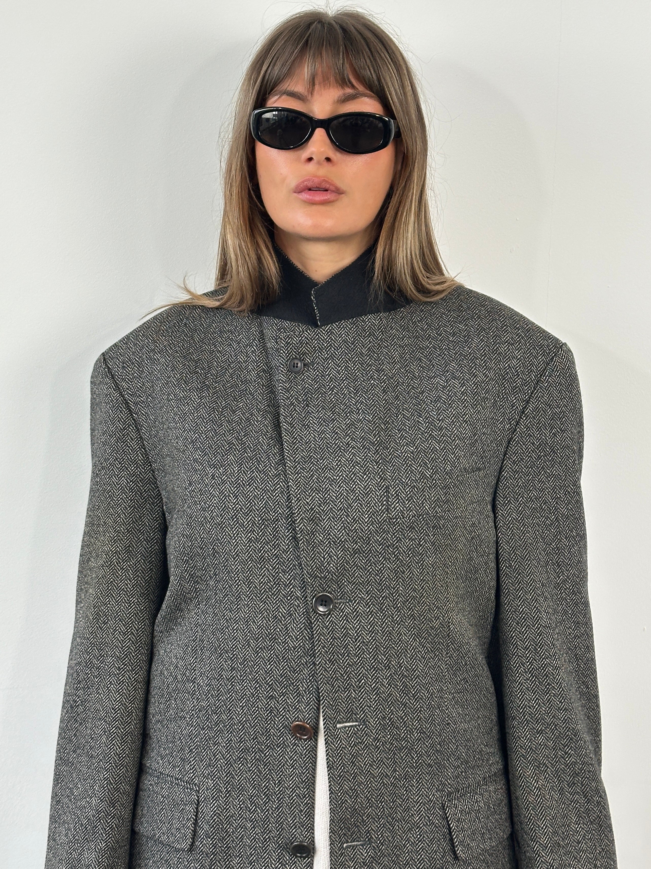 Loro Piana 1990s wool cashmere high neck blazer in size 38R/L, showcasing a classic tailored fit and luxurious fabric.