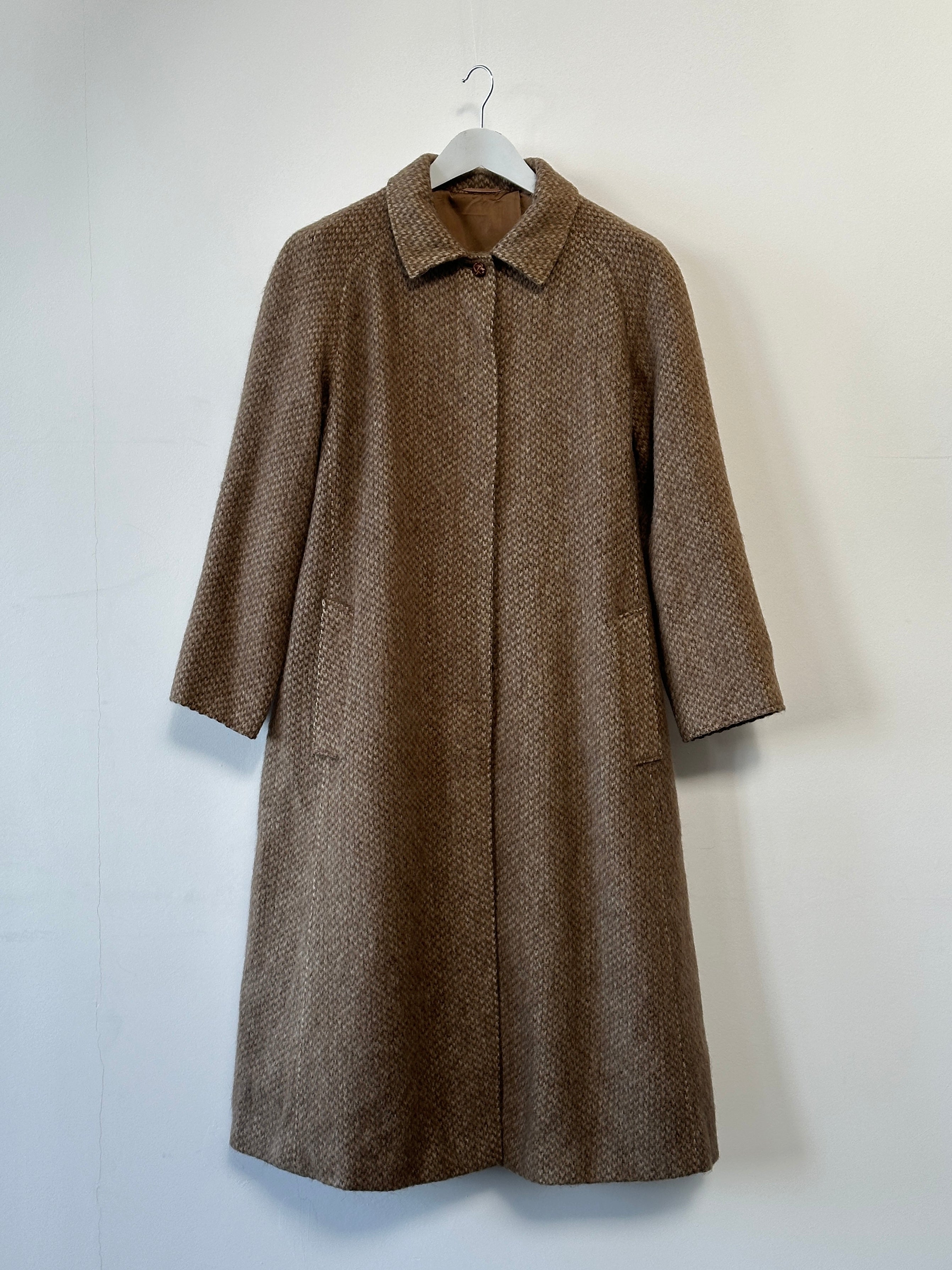 Max Mara pure wool fuzzy coat with concealed placket, shown in size L, featuring a soft texture and classic design.