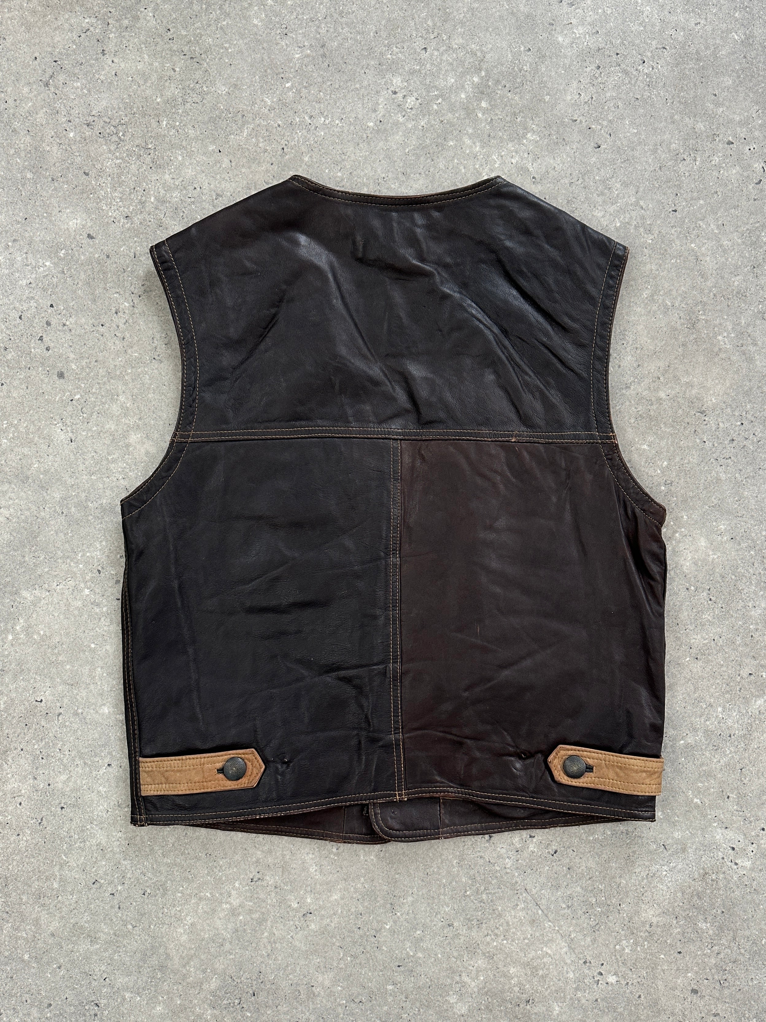 Vintage camel distressed leather waistcoat in size M, featuring rugged leather with a stylish distressed finish.