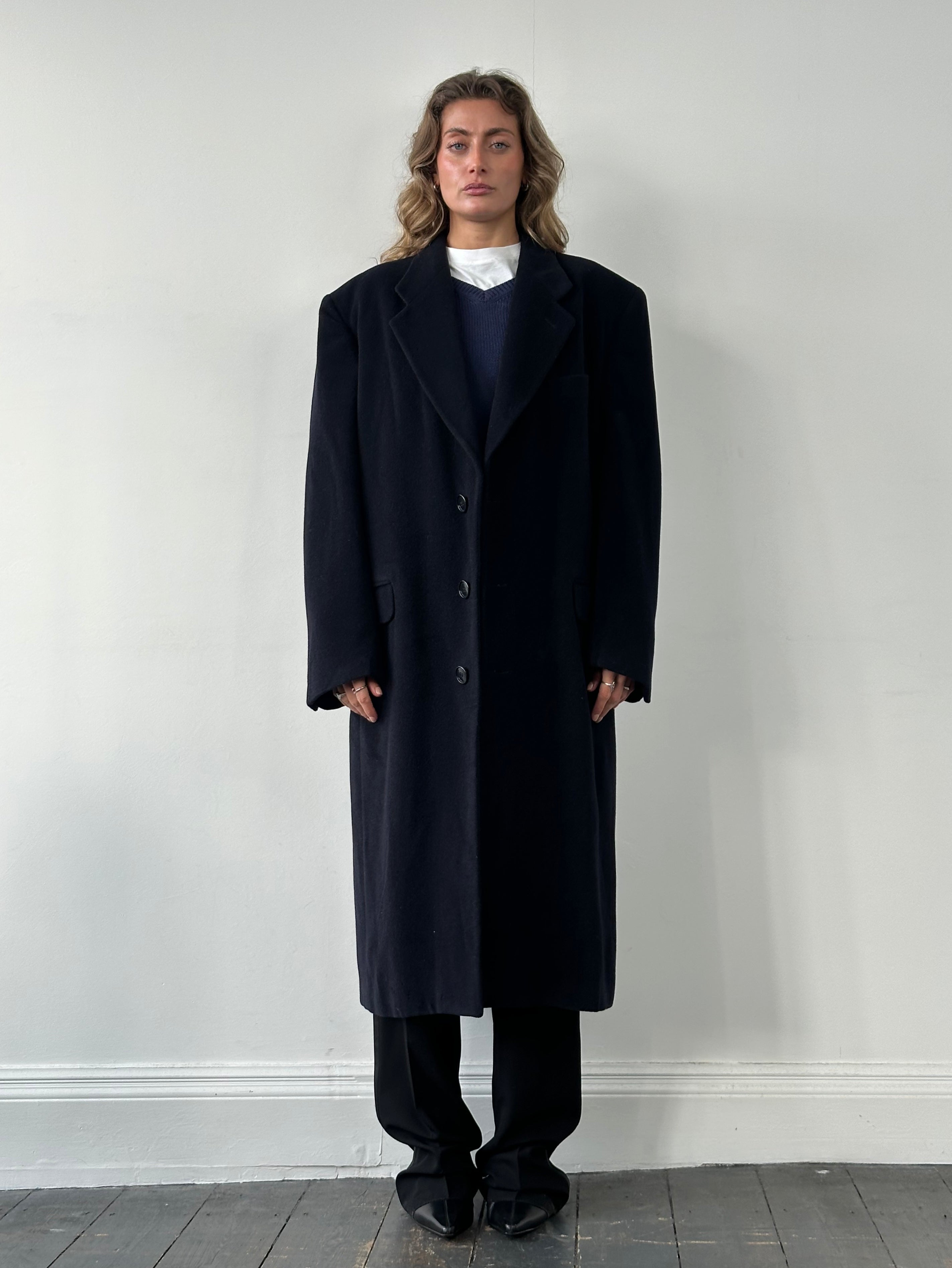 Giorgio Armani Le Collezioni pure wool single-breasted coat in XXL, showing the tailored fit and classic design in neutral color.