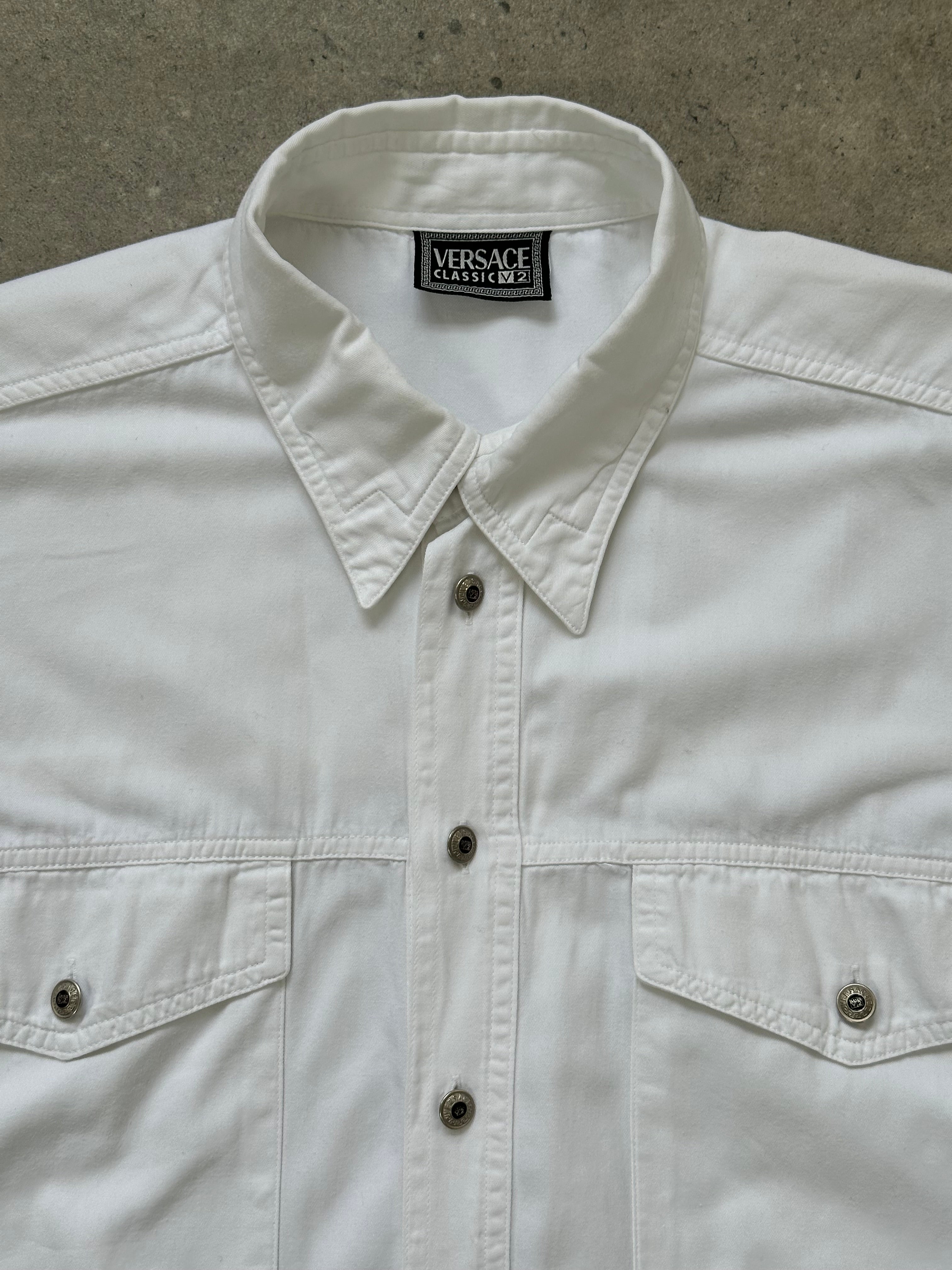 Versace Classic V2 1990s bespoke button shirt, XL size, with luxury silk fabric and distinctive Versace pattern details.