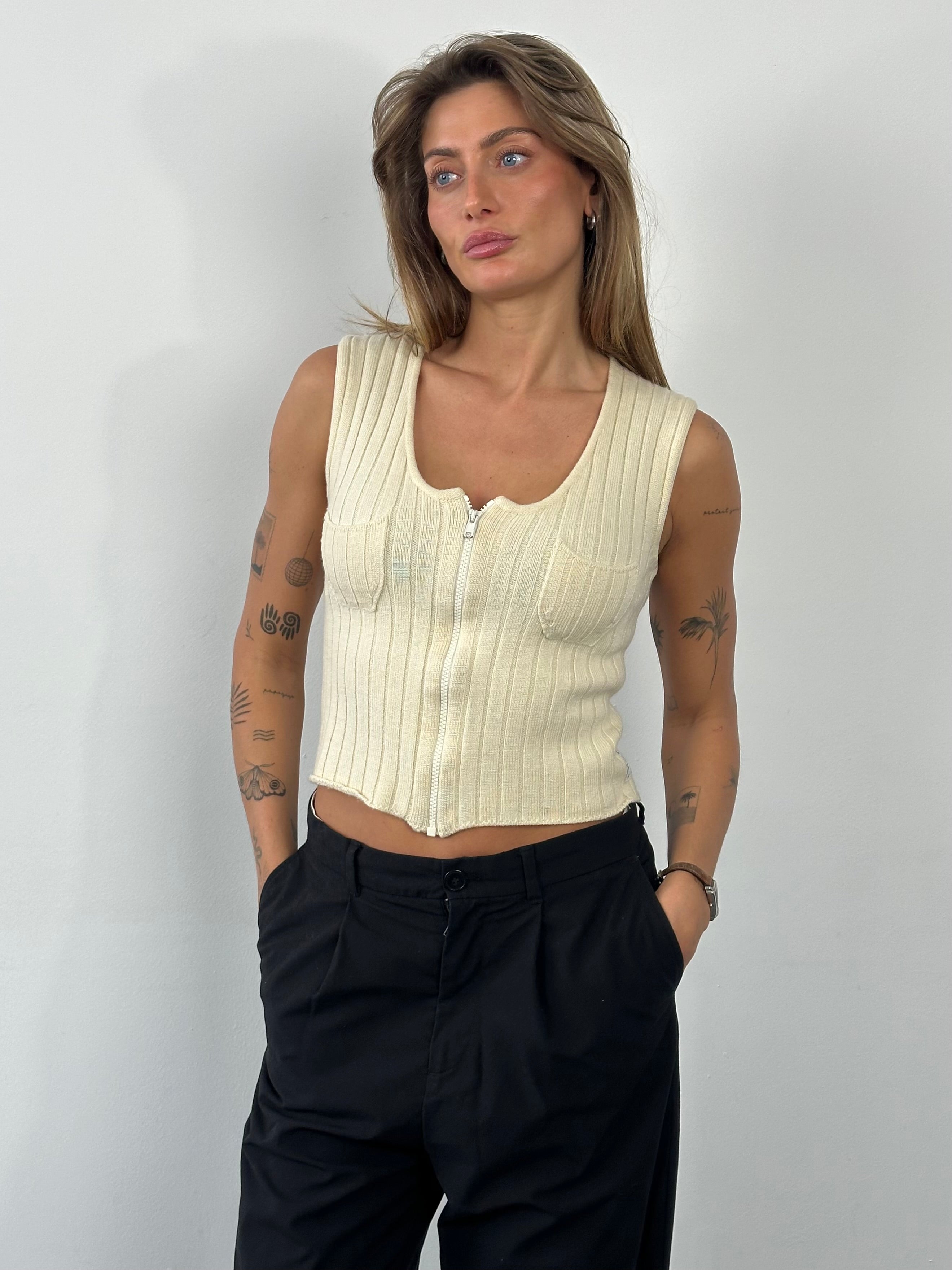 Armani Jeans 1990s pure wool knit top in XS, featuring a cozy, textured wool fabric and classic design.