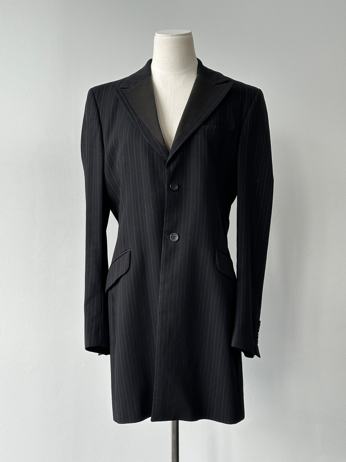 Dolce & Gabbana 1990s pure wool striped blazer, men's tuxedo style, tailored fit, with notch lapels and button closure.