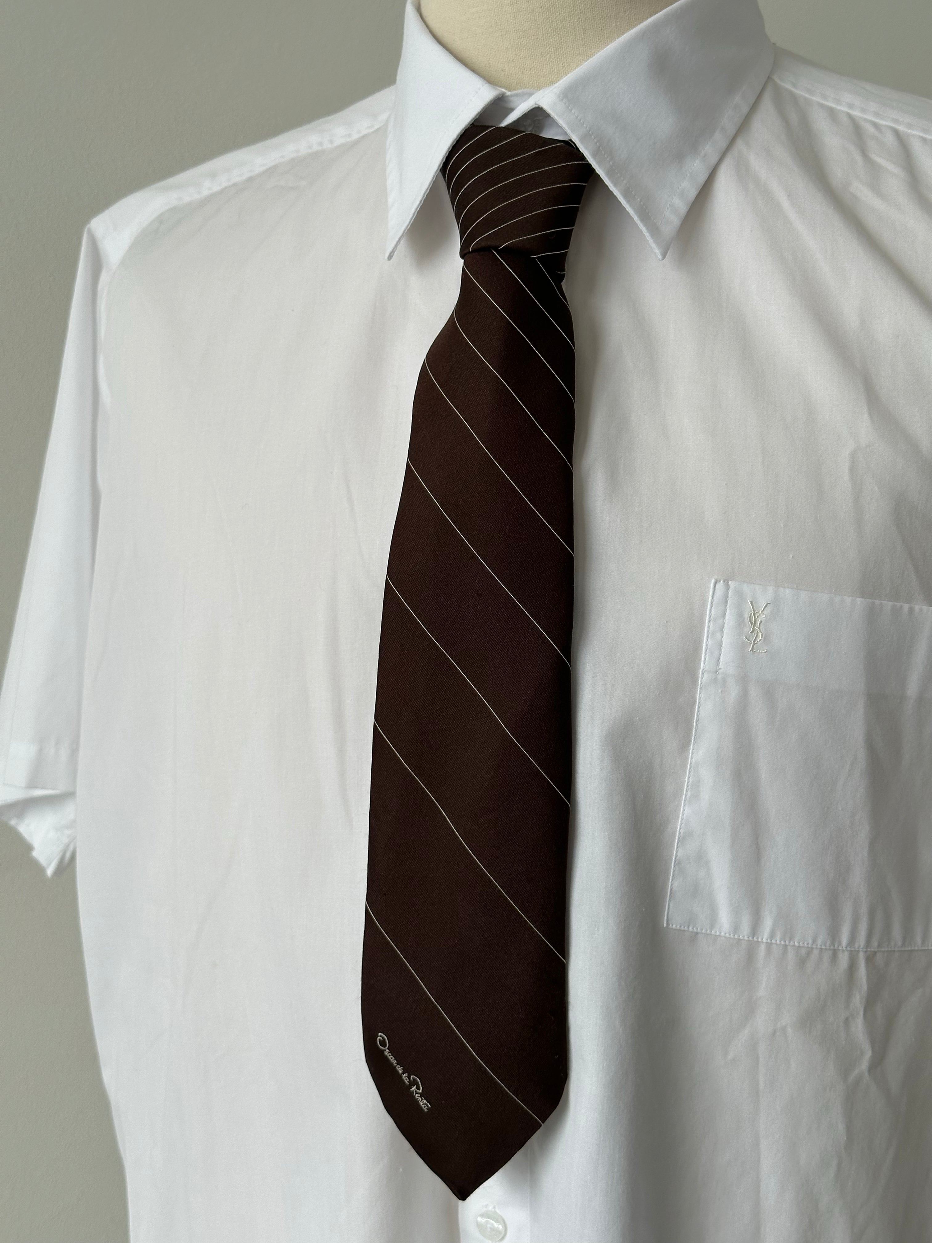 Oscar De La Renta 1990s Silk Striped Tie