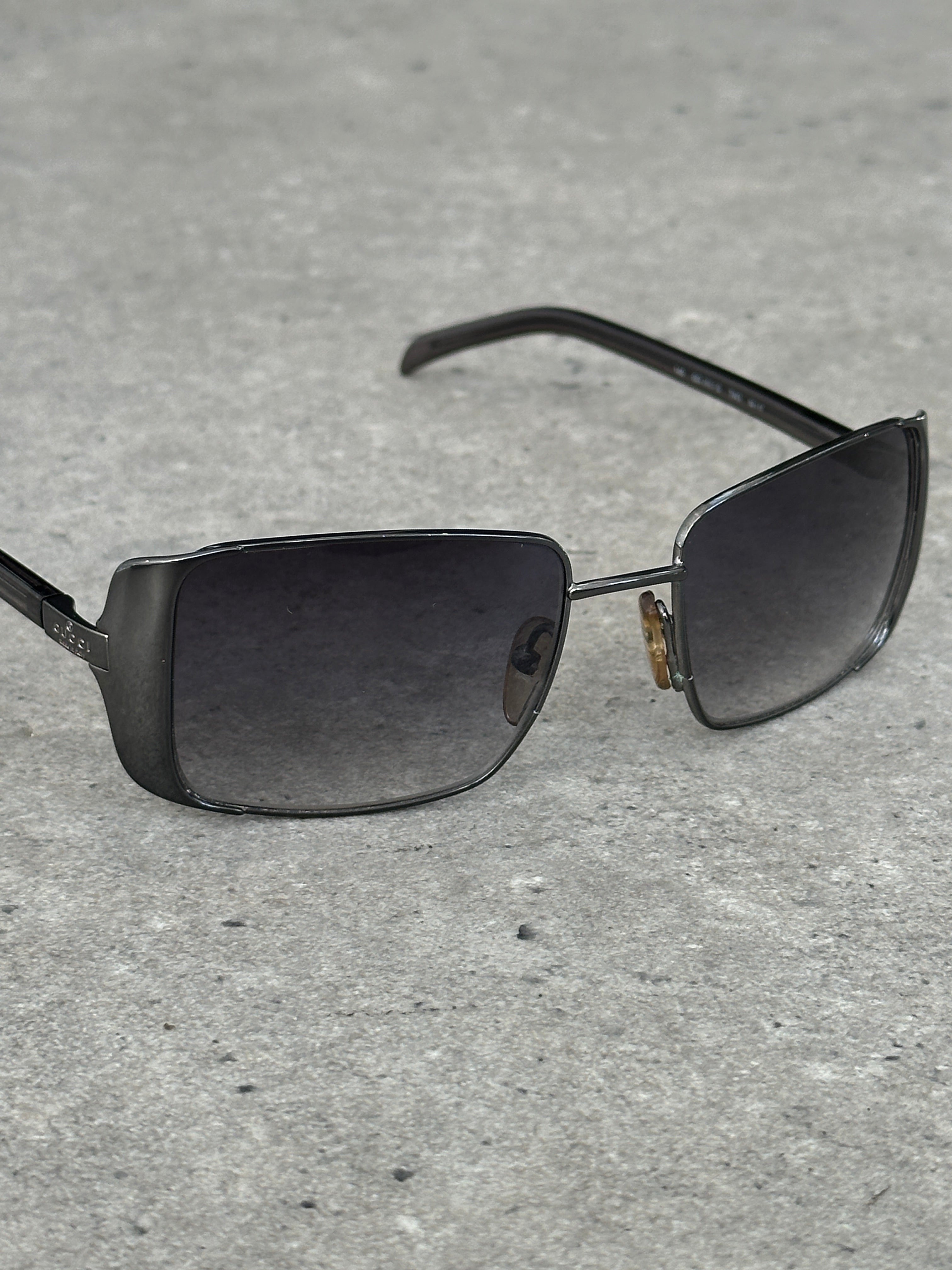 Gucci 2000s Rectangular Logo Sunglasses