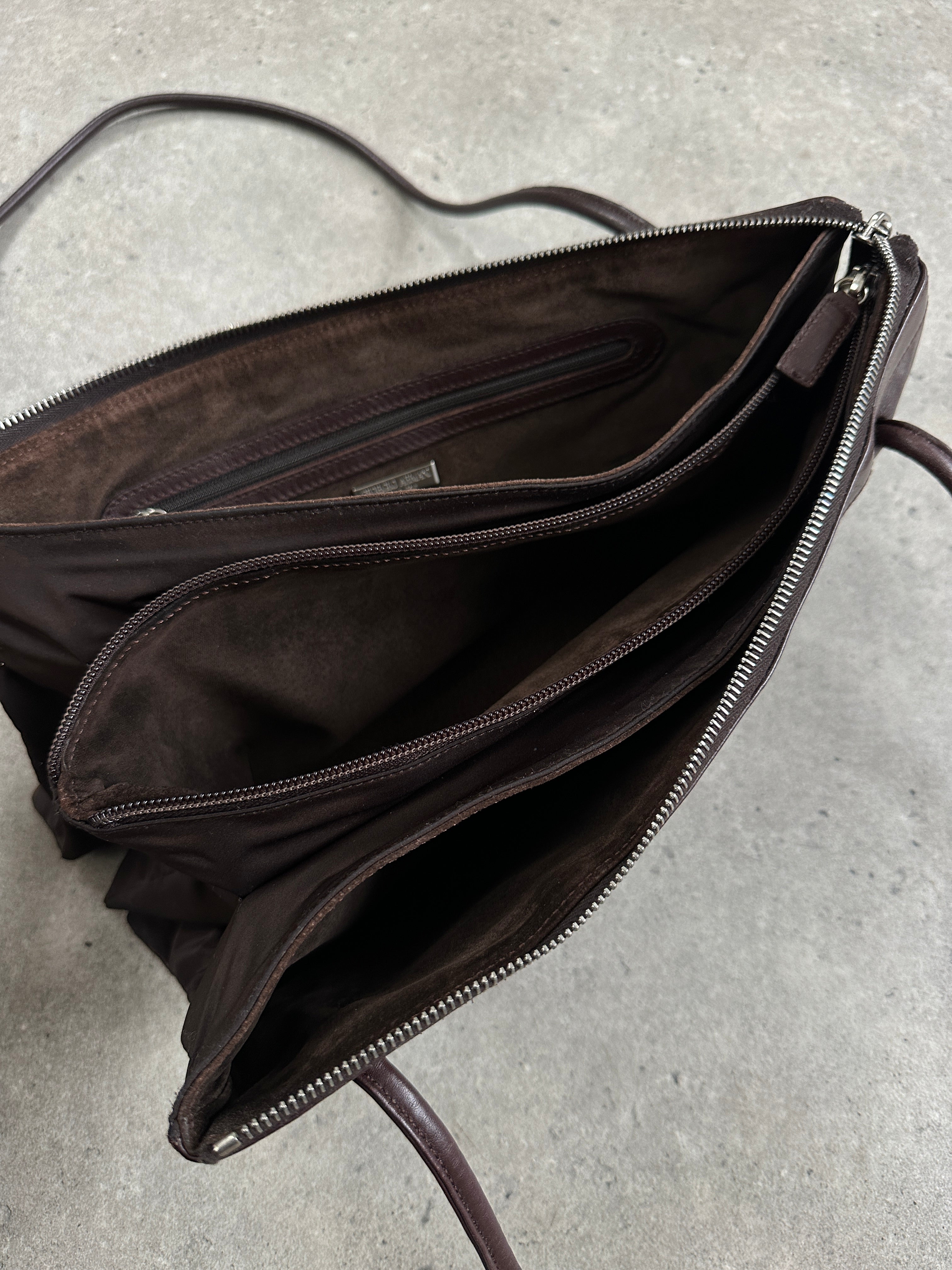 Giorgio Armani 1990s Leather Minimal Shoulder Bag