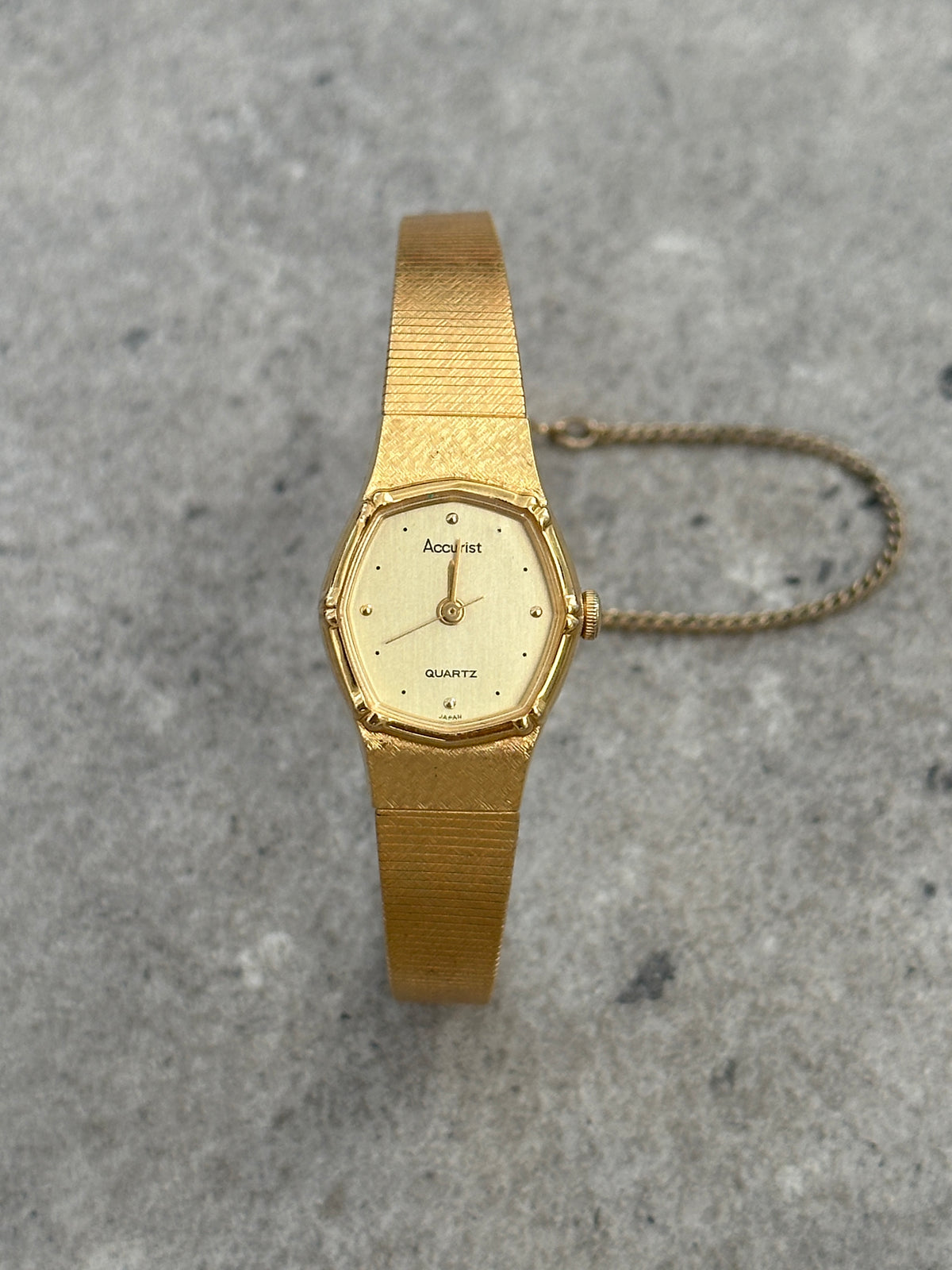 Vintage Accurist 1990s Gold Tone Bracelet Watch