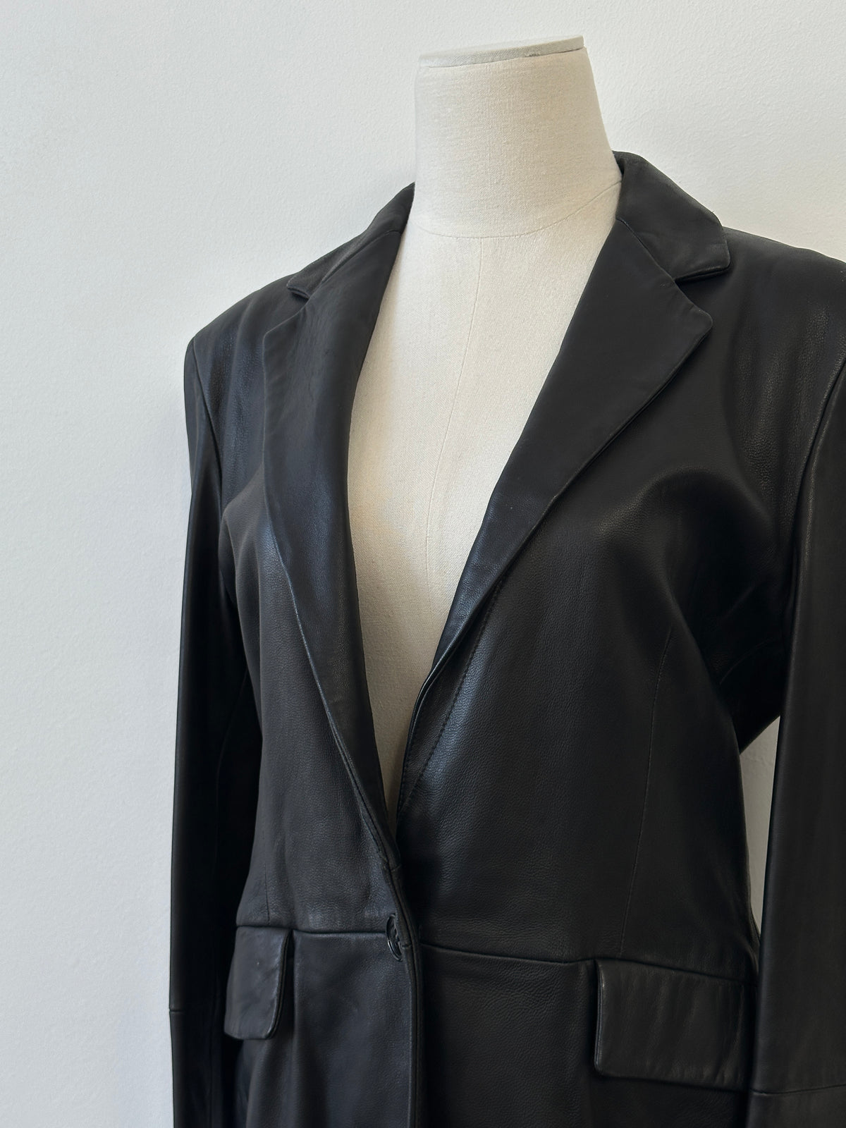 Emporio Armani 1990s Fitted Lamb Leather Jacket - S