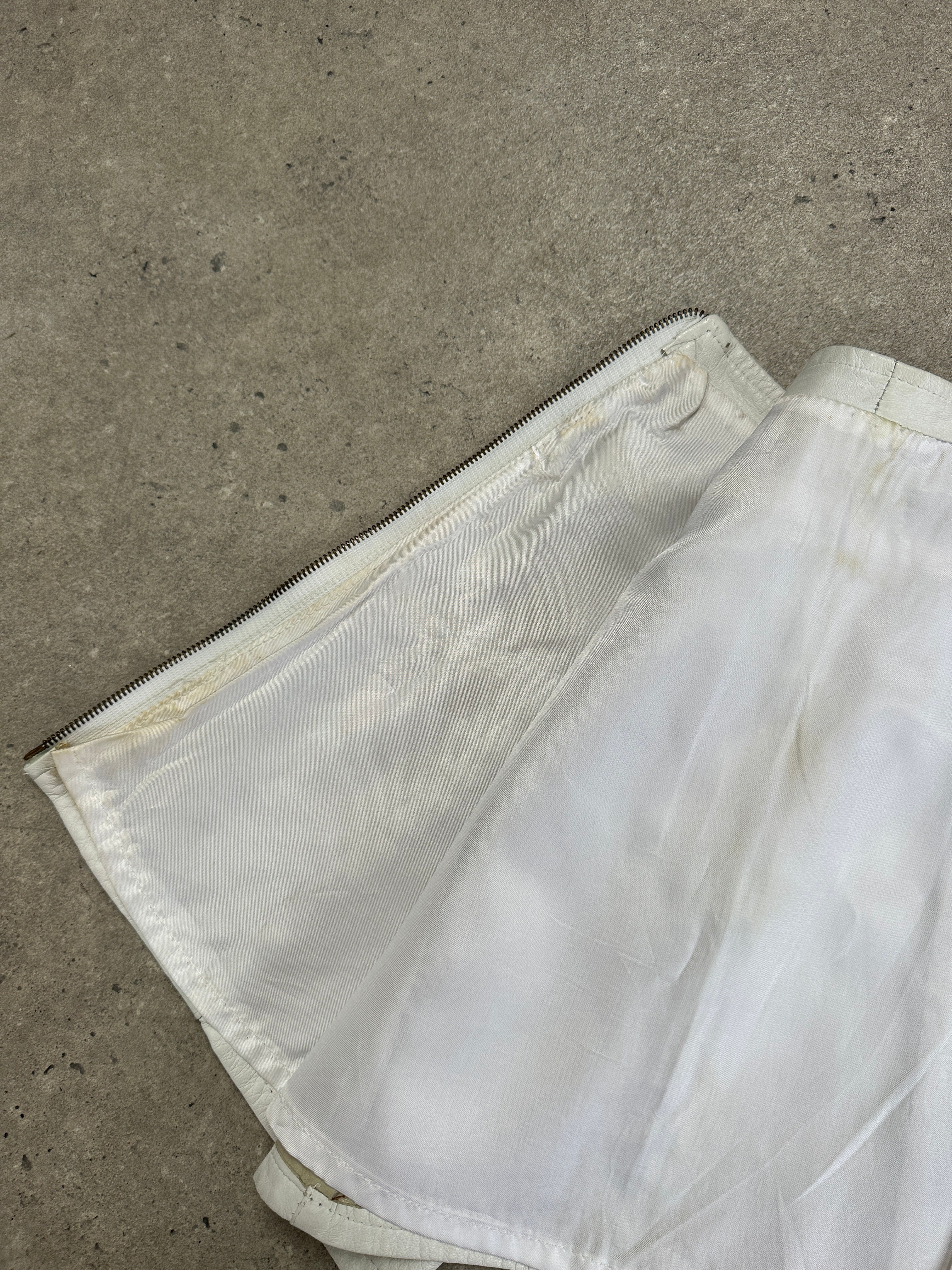Italian Vintage 1990s Leather Mini Skirt - W26