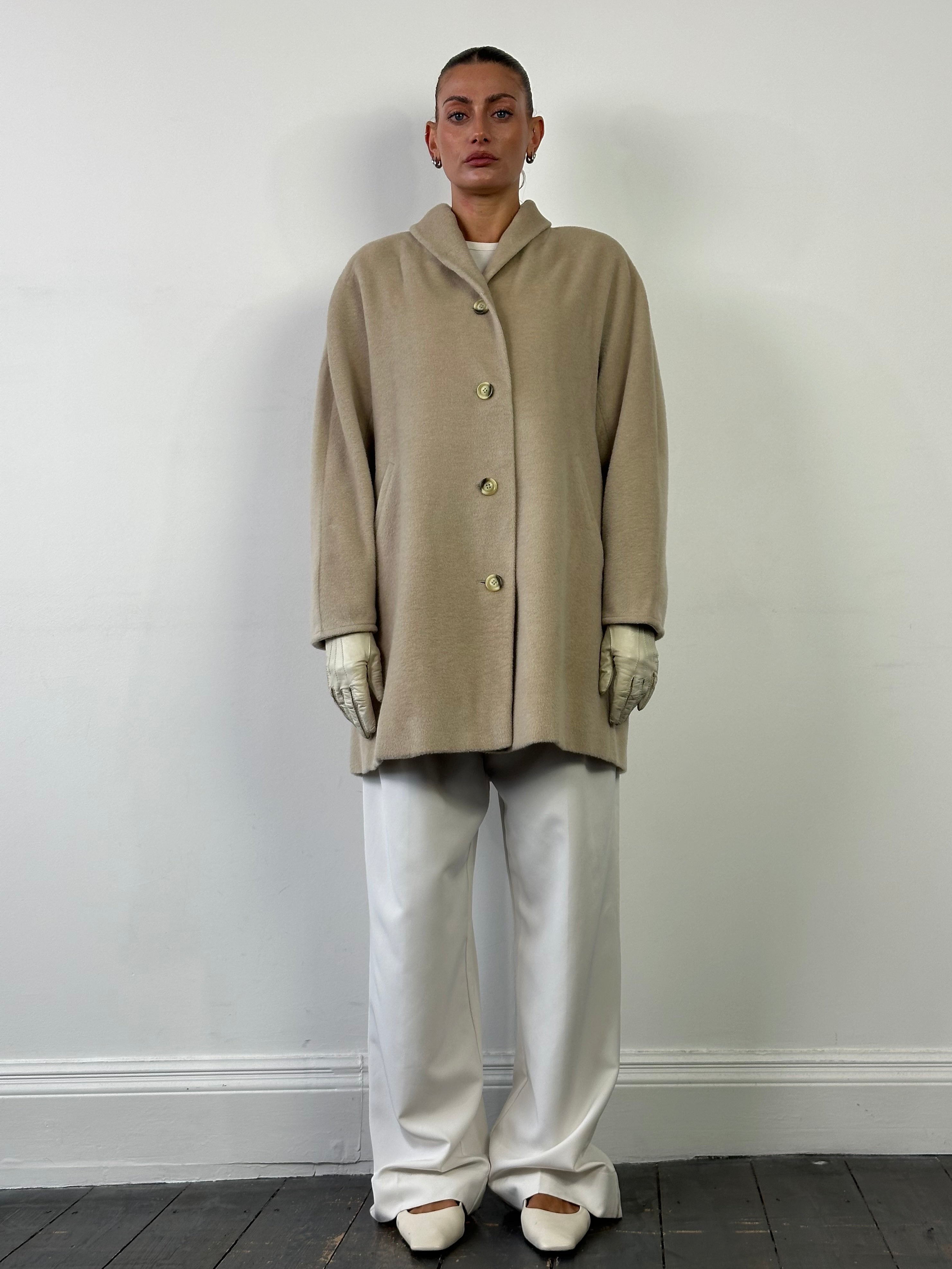 Max Mara brushed wool and cashmere single-breasted coat in M/L size, shown in a neutral color with tailored fit and classic design