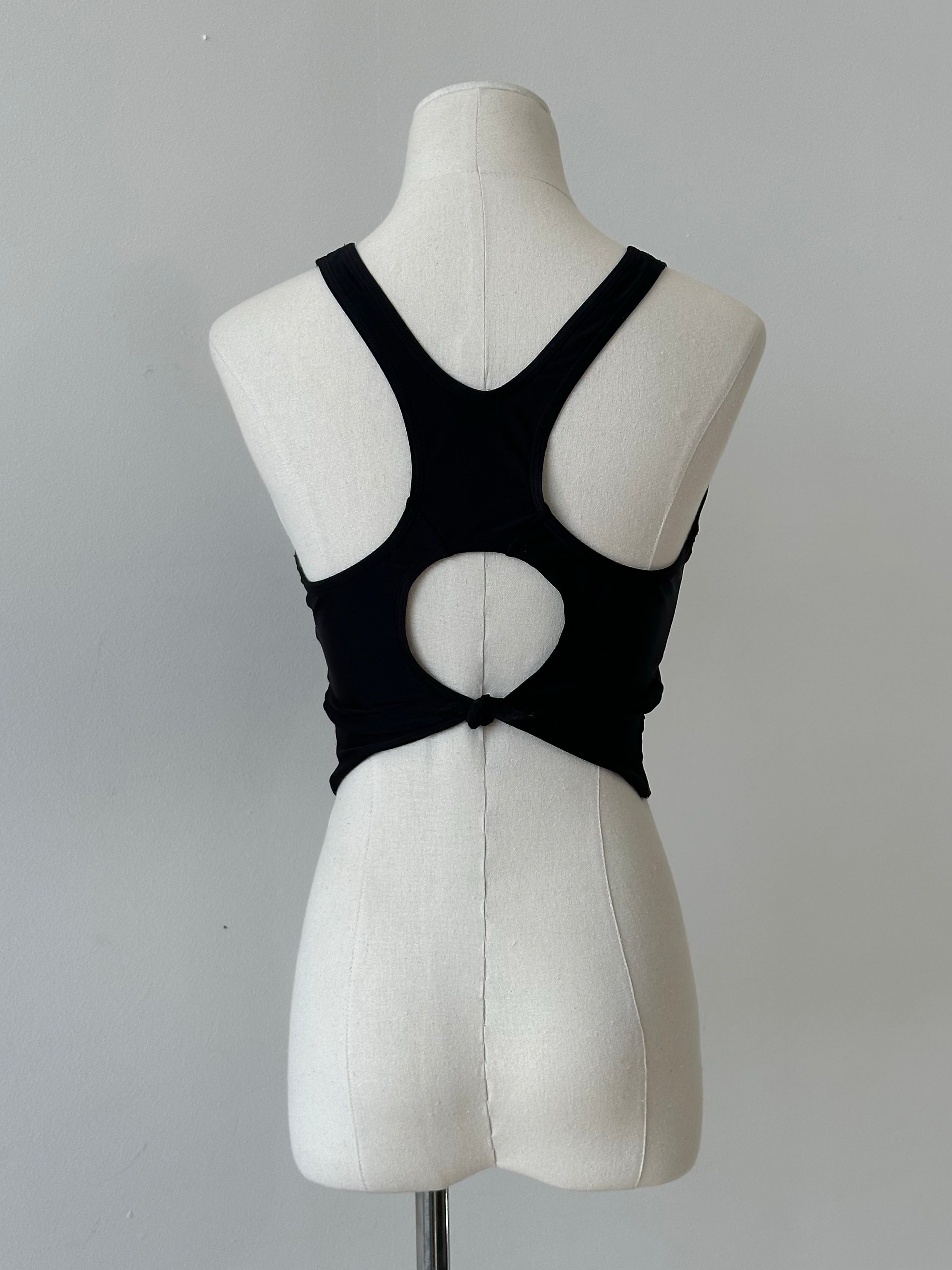 Vintage 2000s Sleeveless Racerback Crop Top - S-M