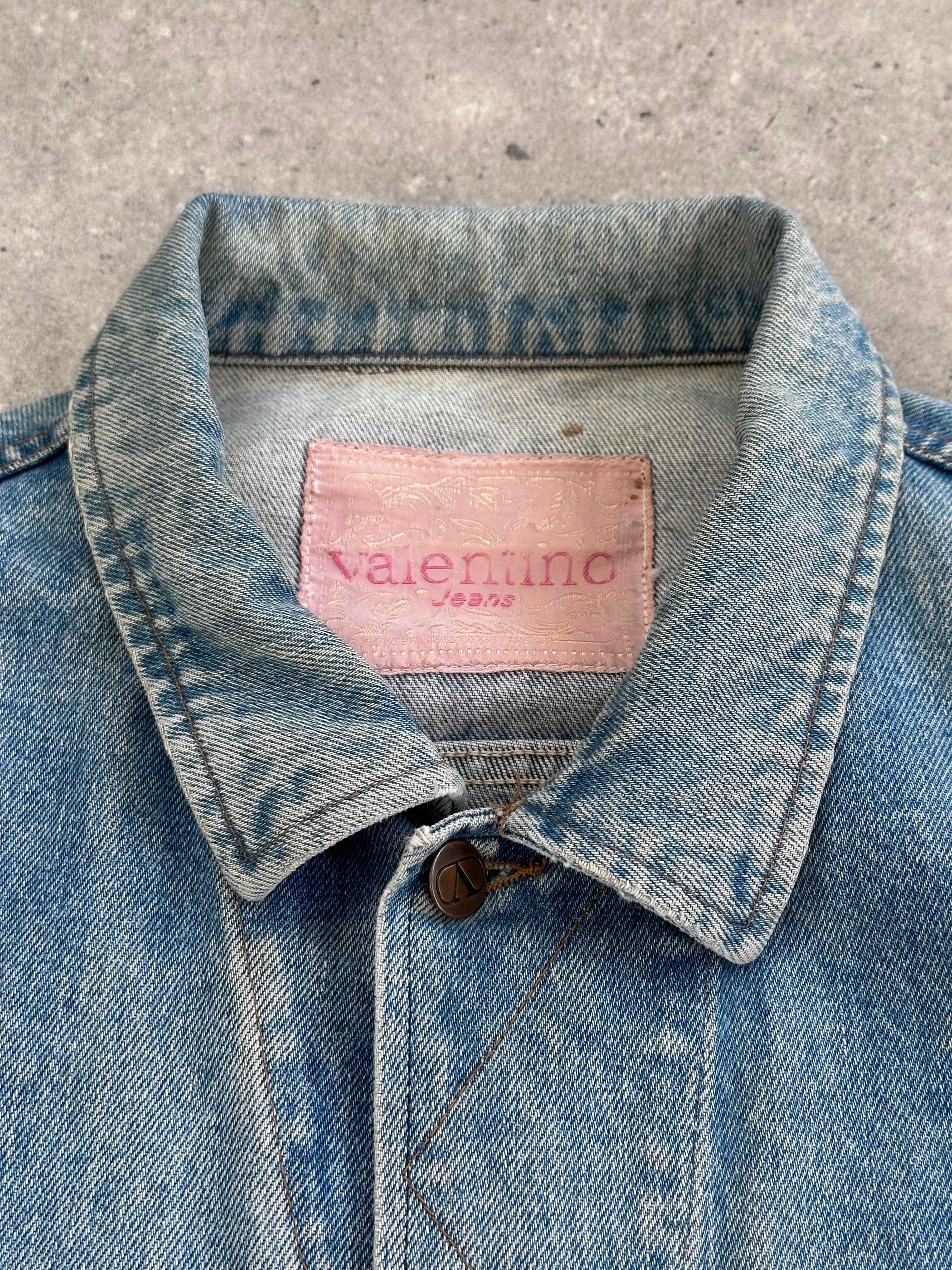 Valentino denim jacket in XL size, featuring classic blue denim fabric and stylish design details.