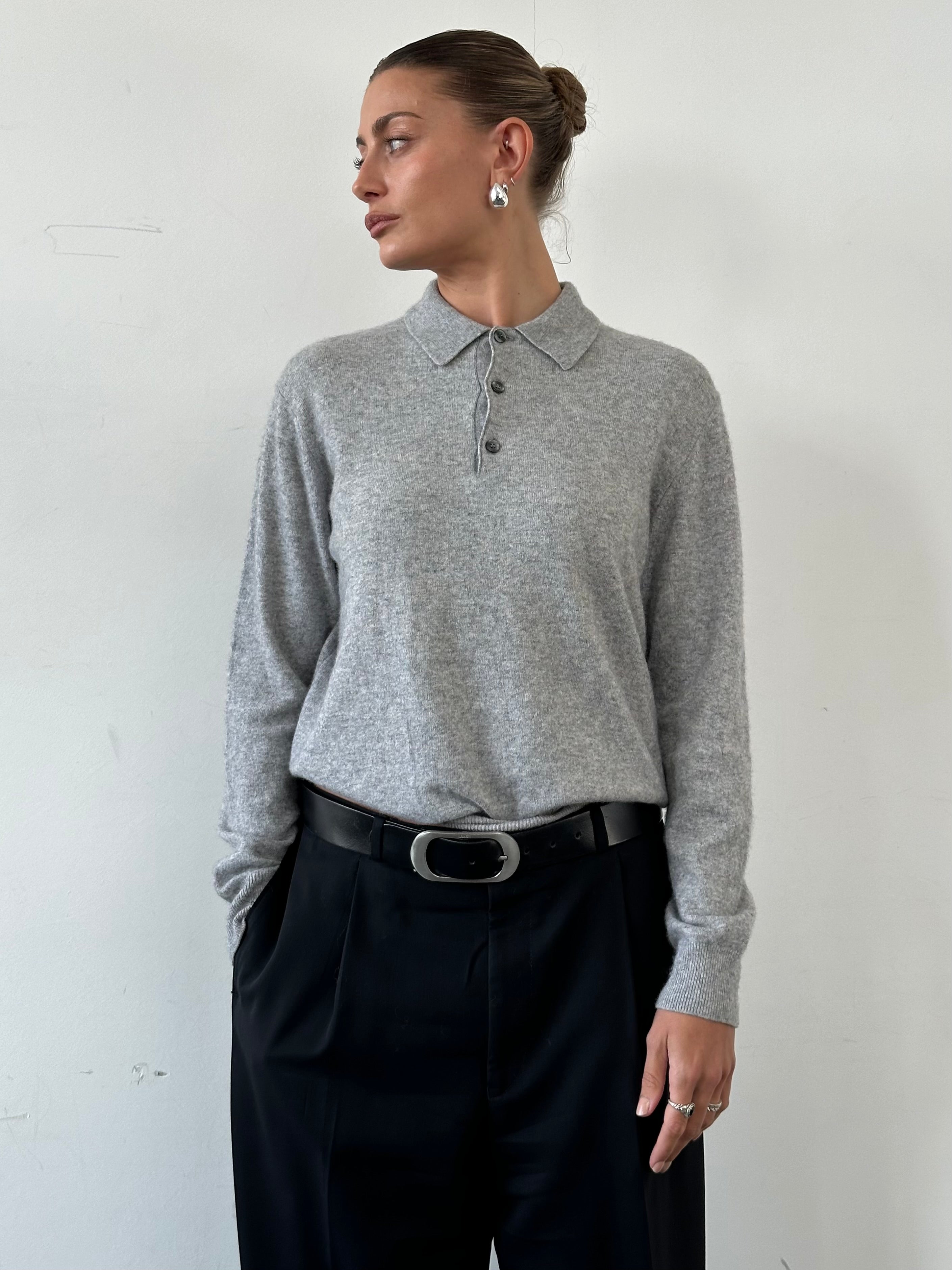 Vintage brand vintage merino wool cashmere polo jumper, men's size M, featuring a classic knit design and ribbed collar.