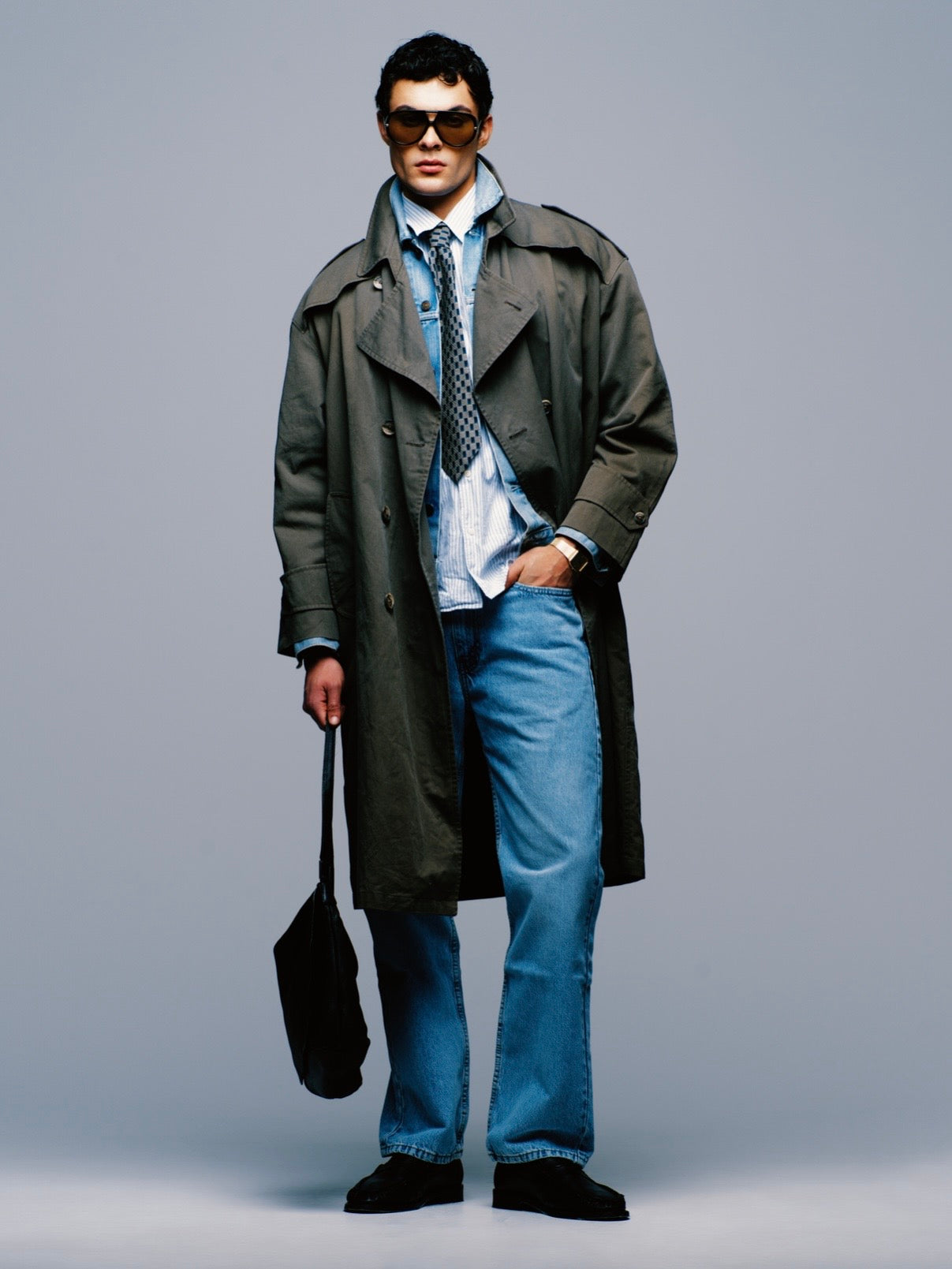 Christian Dior Le Connaisseur 1980s cotton double-breasted trench coat in XL, showing classic design and details.