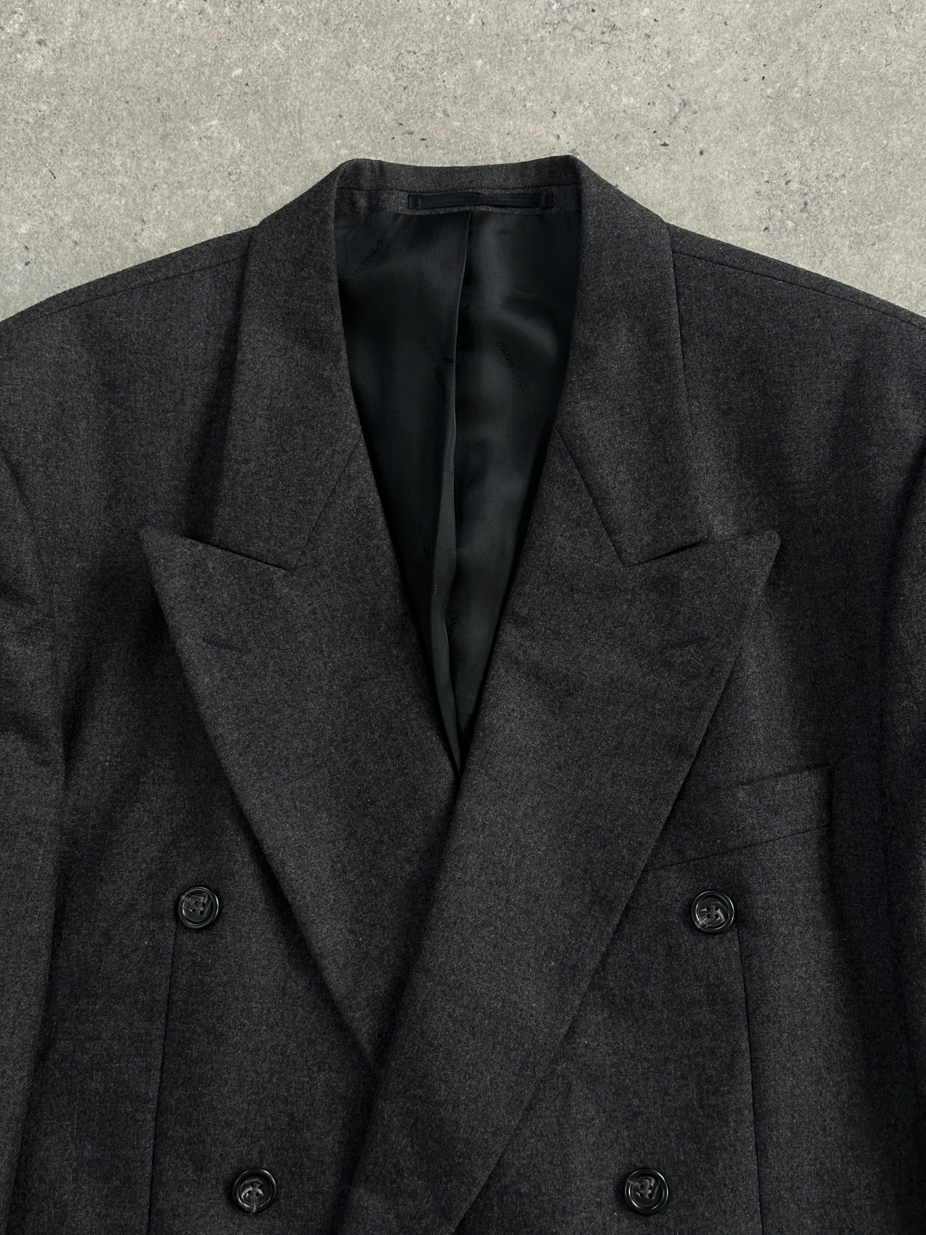 Daniel Hechter x Loro Piana 1990s brushed wool double-breasted blazer, size 42R/XL, featuring classic tailored design.